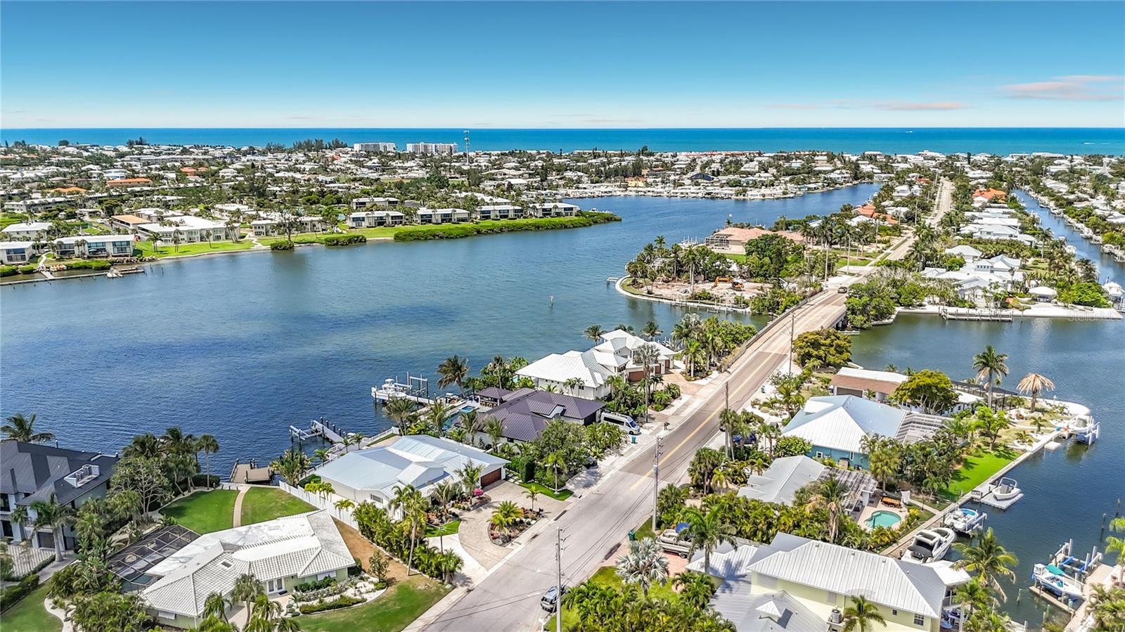605 KEY ROYALE DR, BRADENTON BEACH, FL, 34217