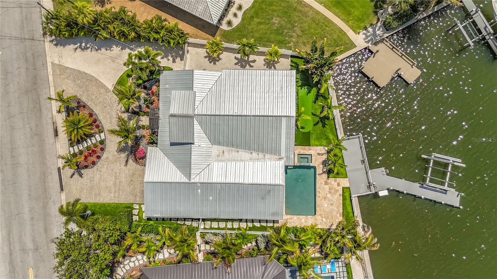 605 KEY ROYALE DR, BRADENTON BEACH, FL, 34217