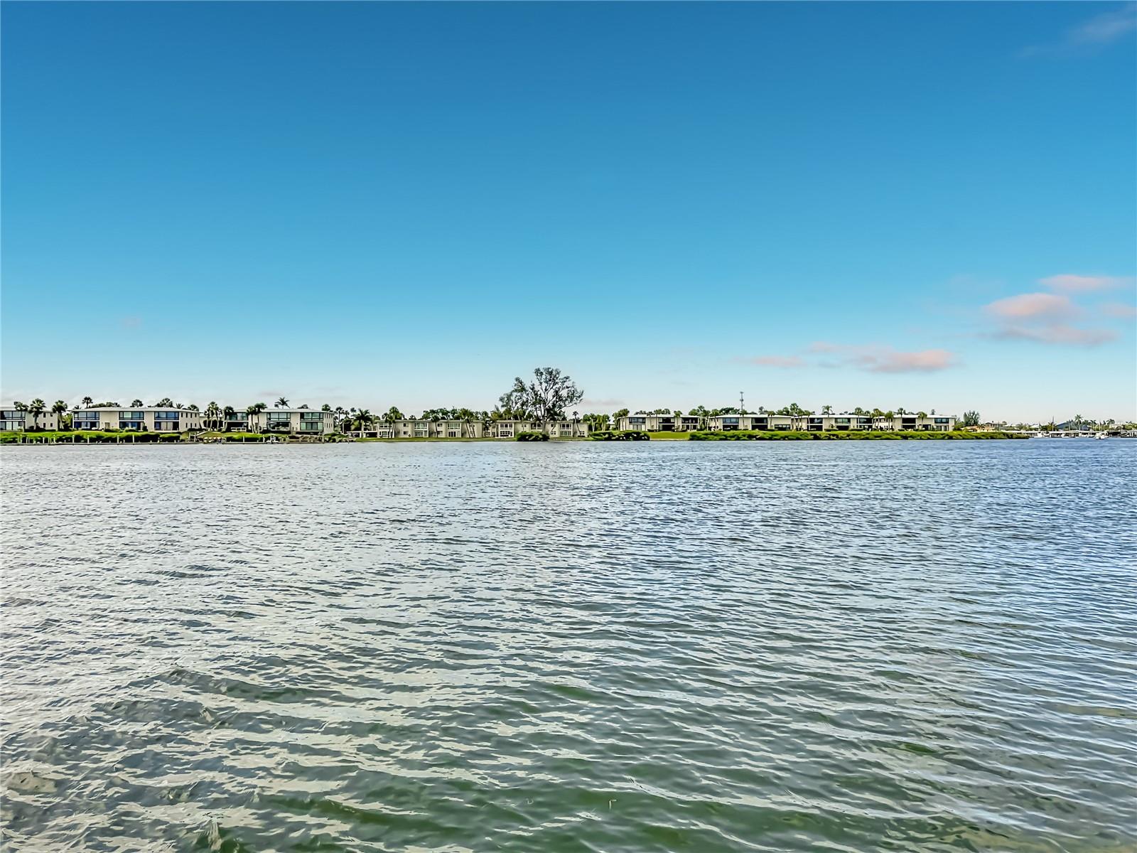 605 KEY ROYALE DR, BRADENTON BEACH, FL, 34217