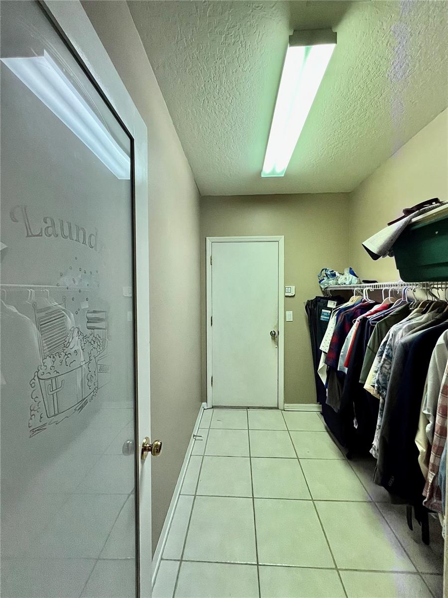 18241 COLLRIDGE DR, TAMPA, FL, 33647