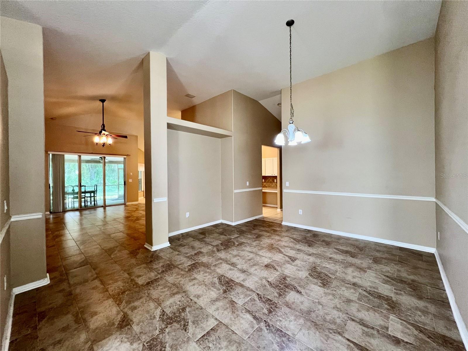 18241 COLLRIDGE DR, TAMPA, FL, 33647