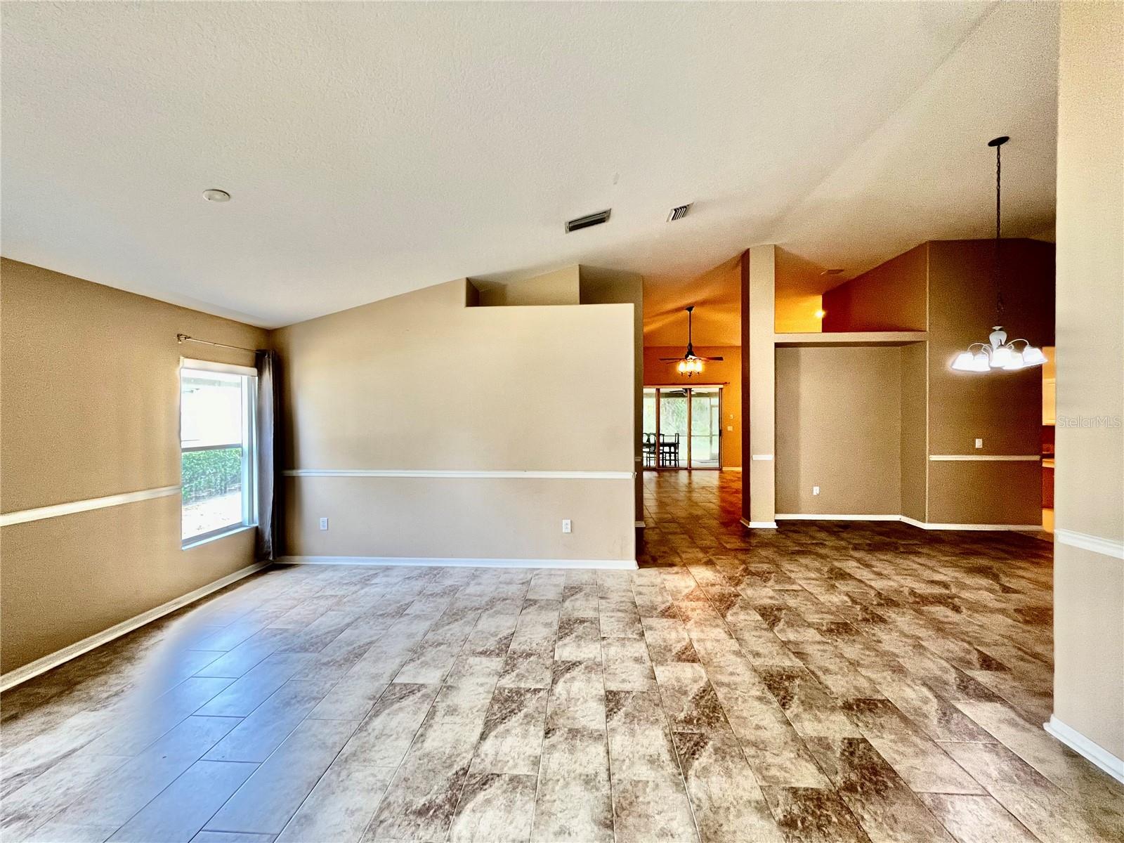 18241 COLLRIDGE DR, TAMPA, FL, 33647