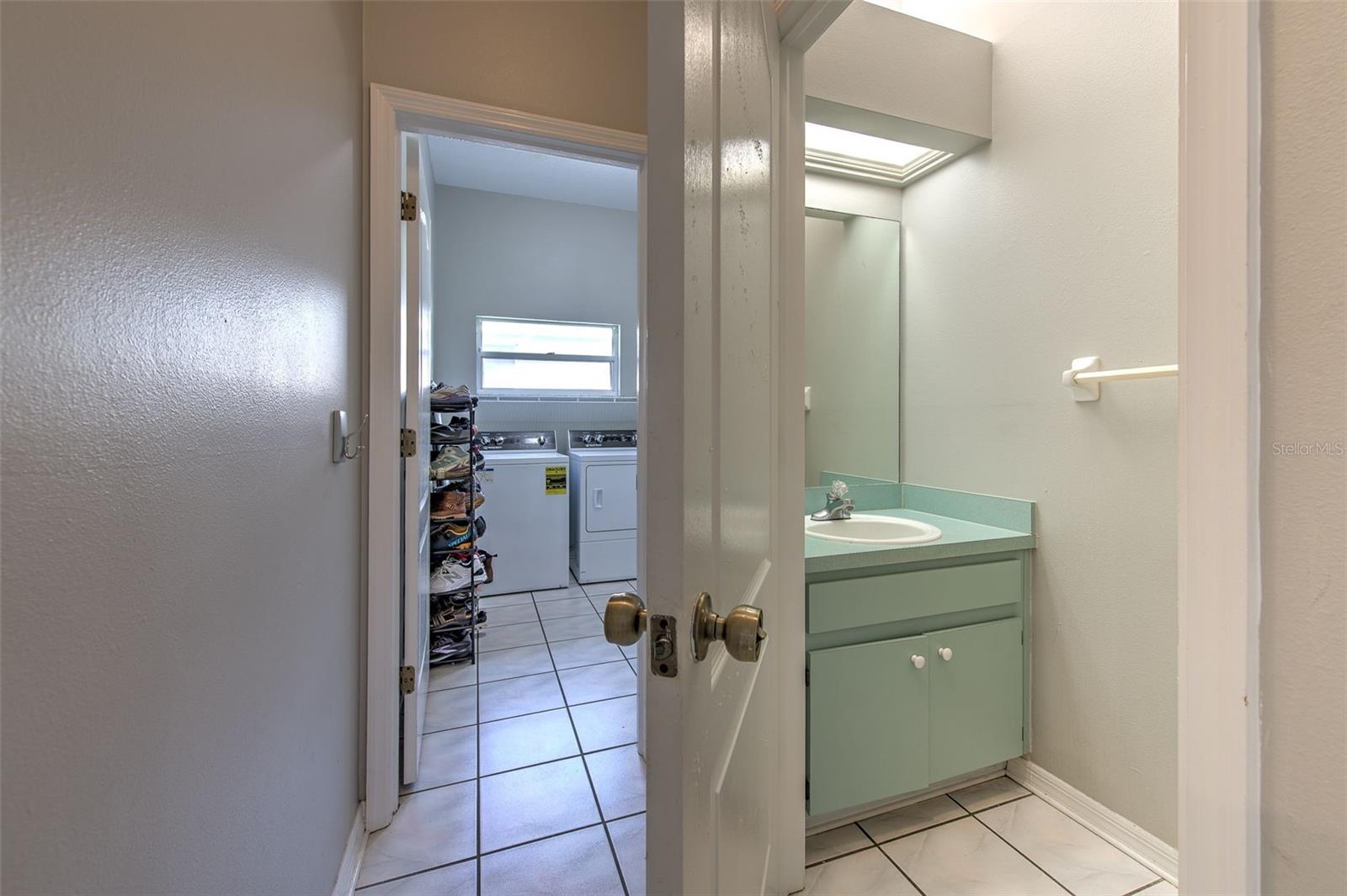 2327 EAGLE BLUFF DR, VALRICO, FL, 33596