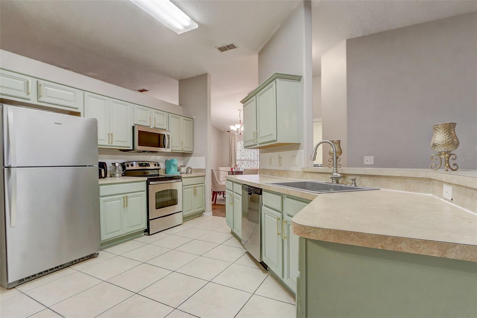129 COMPASS ROSE DR BRK, GROVELAND, FL, 34736