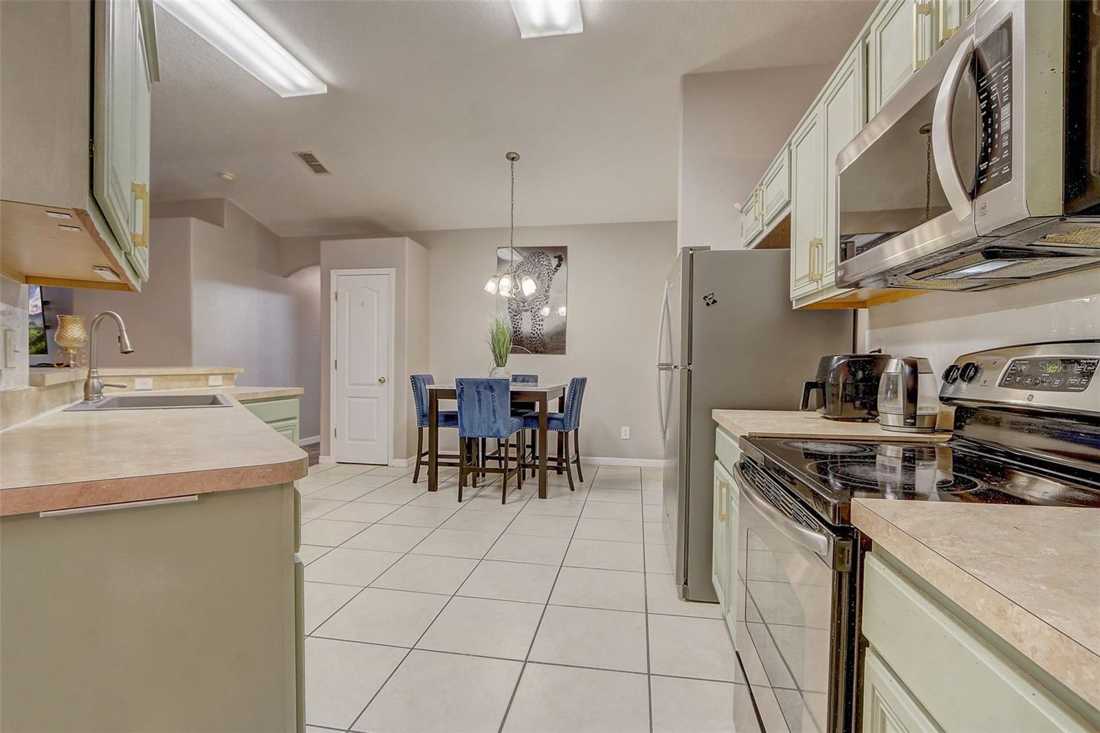 129 COMPASS ROSE DR BRK, GROVELAND, FL, 34736