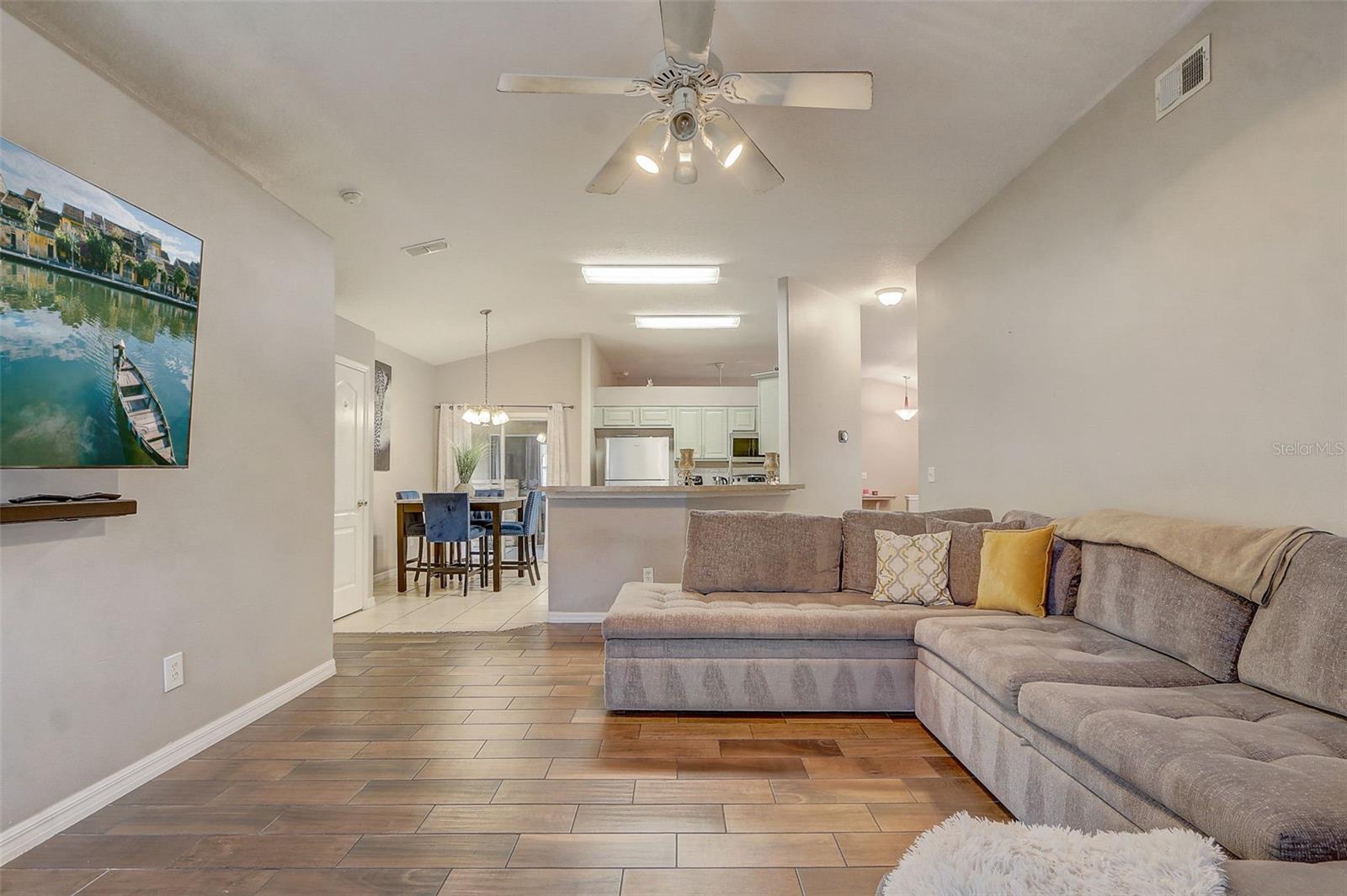 129 COMPASS ROSE DR BRK, GROVELAND, FL, 34736