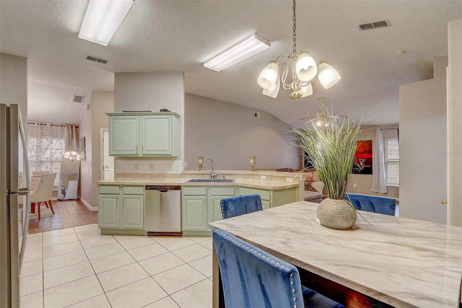 129 COMPASS ROSE DR BRK, GROVELAND, FL, 34736