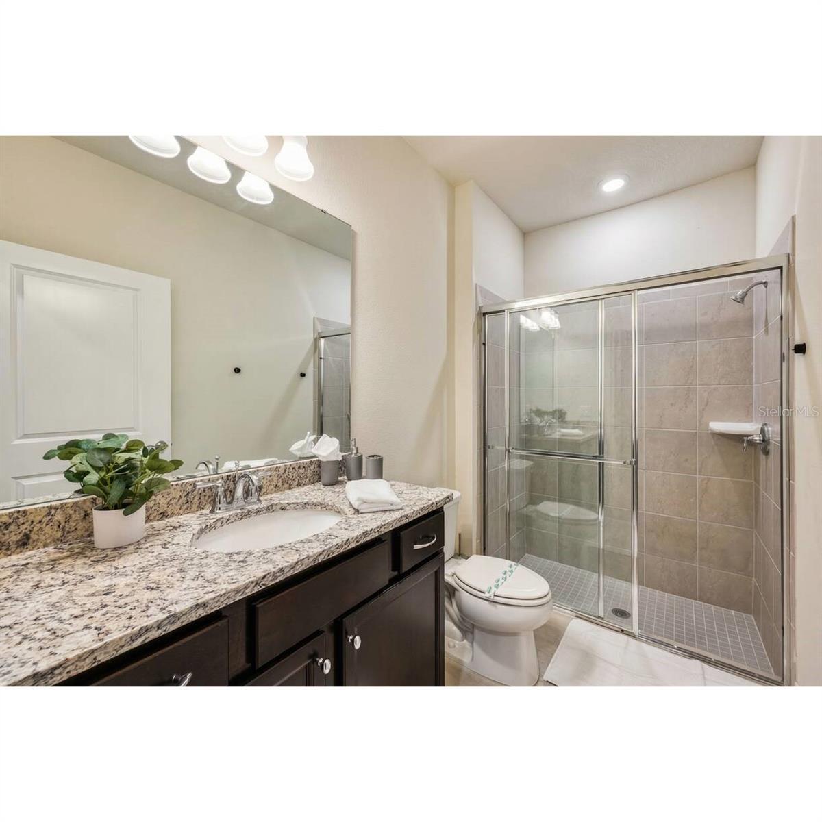 806 PARADISE DR, DAVENPORT, FL, 33897