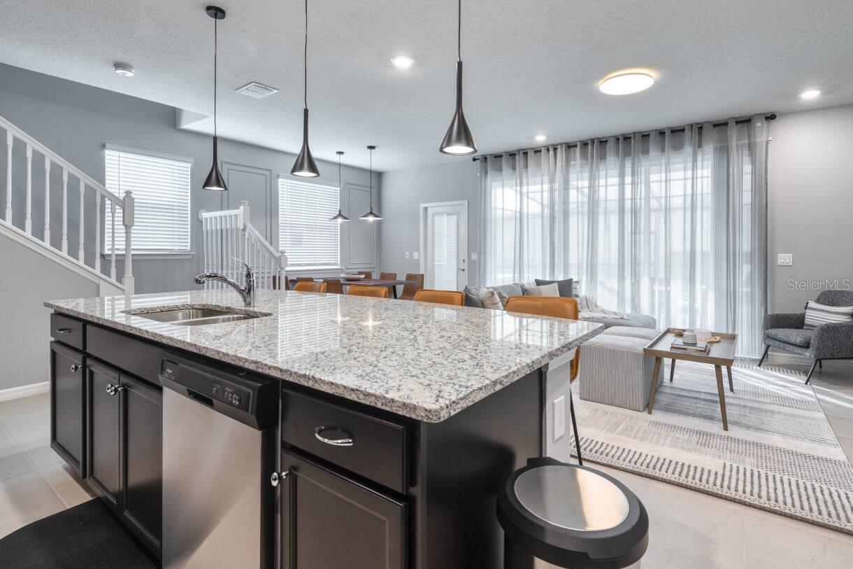 806 PARADISE DR, DAVENPORT, FL, 33897