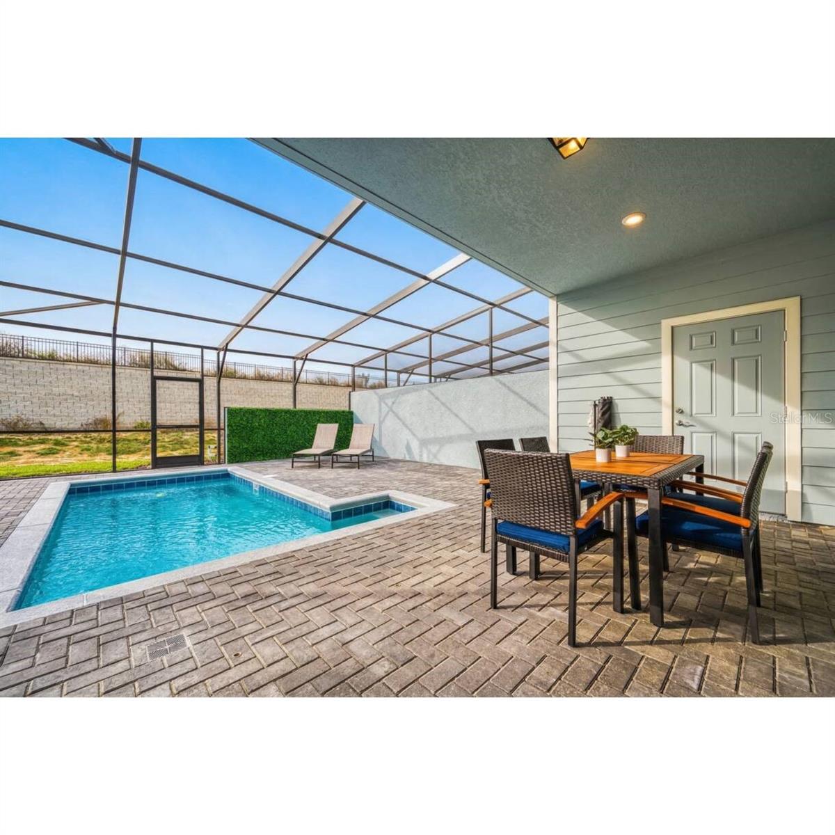 806 PARADISE DR, DAVENPORT, FL, 33897
