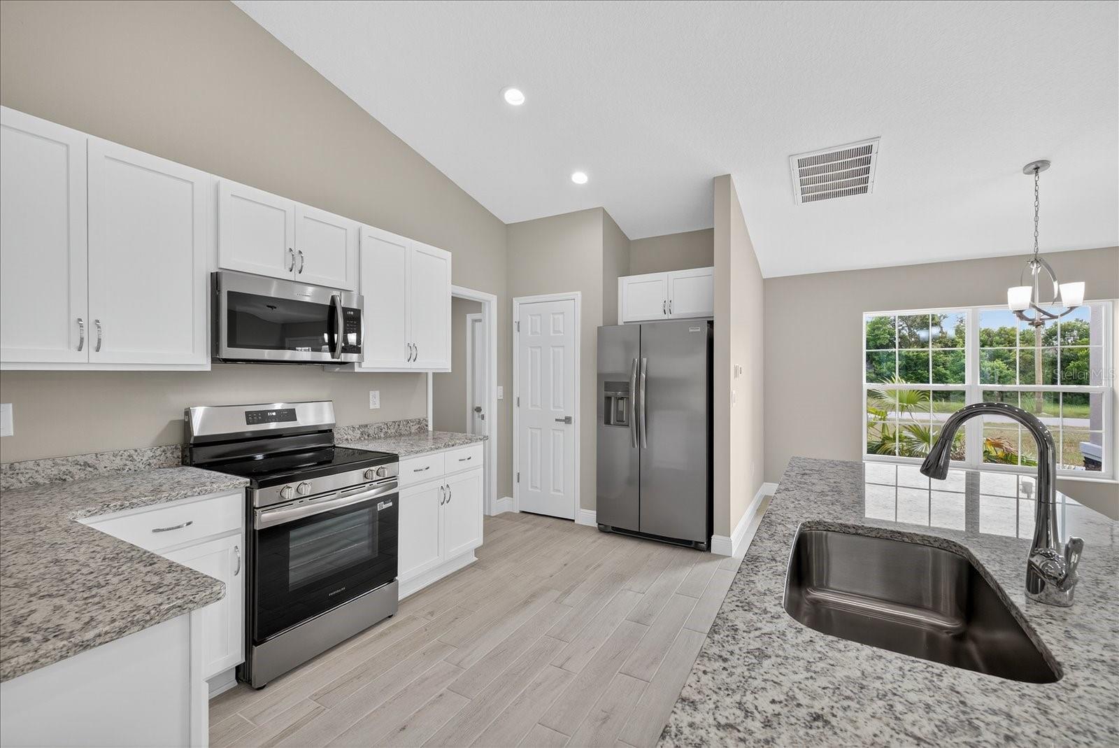 6005 MOONGATE RD, SPRING HILL, FL, 34606
