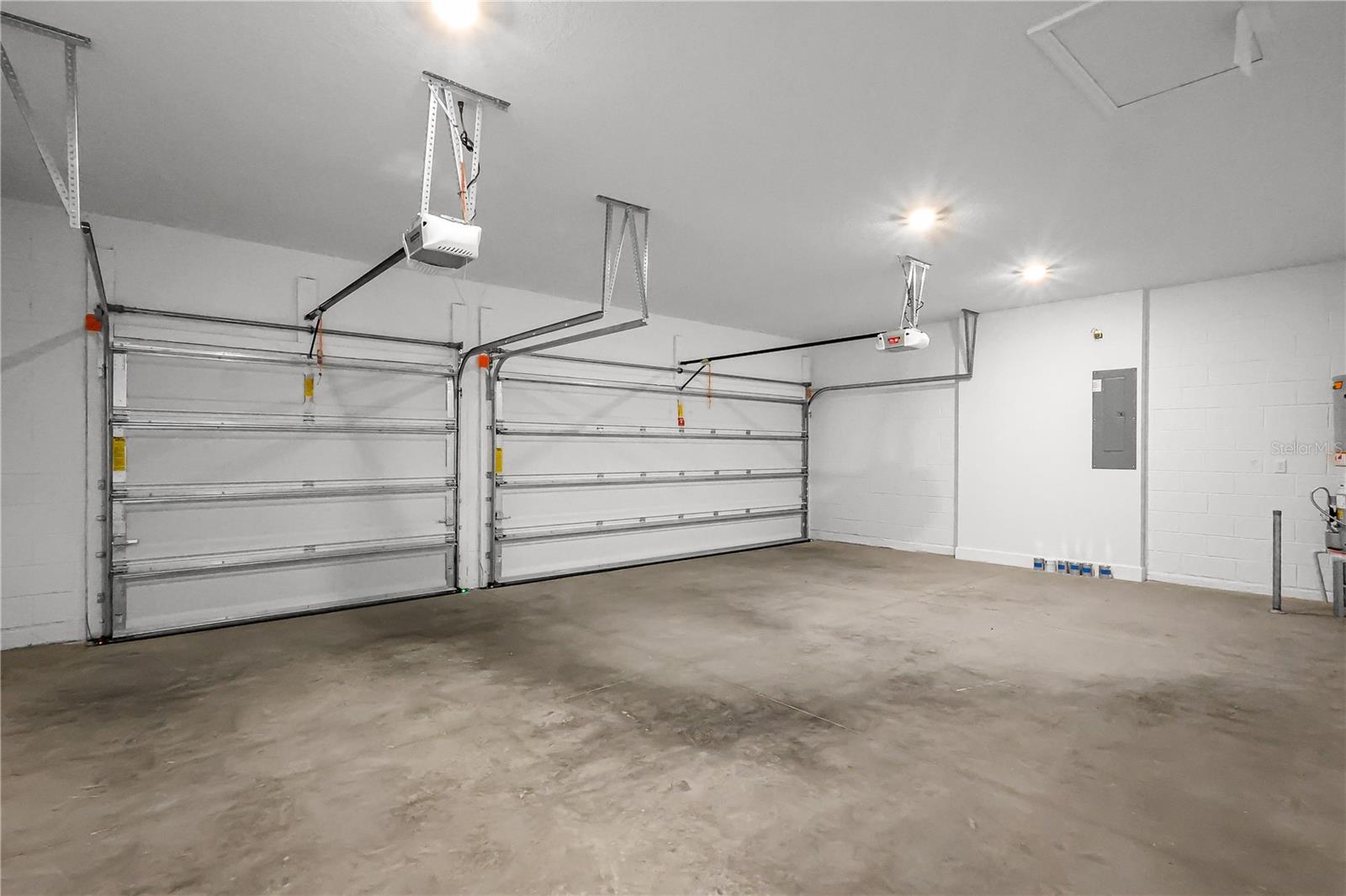 960 CLUB CRESSWIND DR, LADY LAKE, FL, 32159