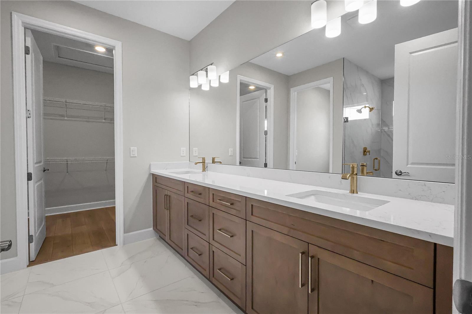 960 CLUB CRESSWIND DR, LADY LAKE, FL, 32159