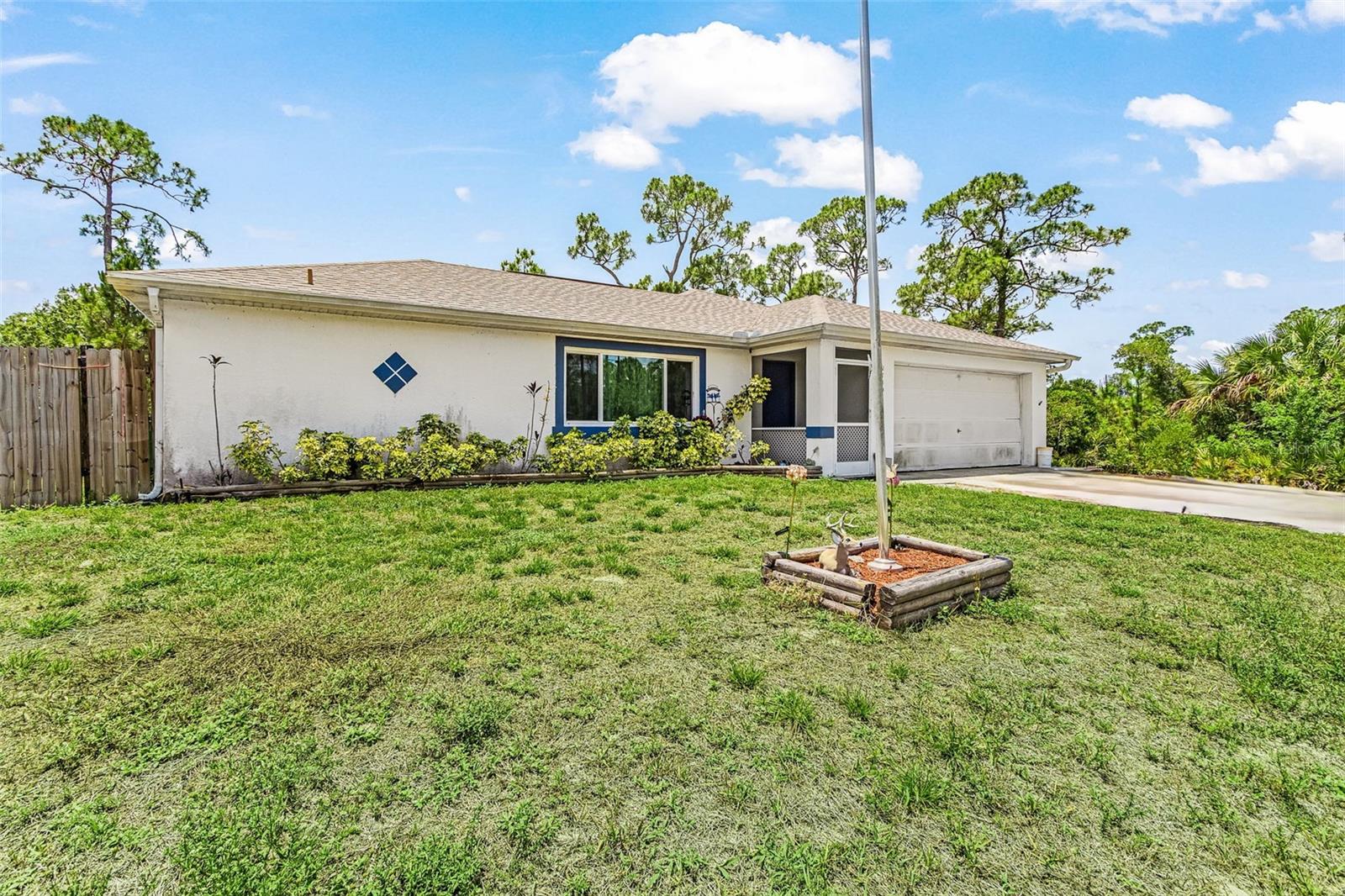27491 LAS LOMAS DR, PUNTA GORDA, FL, 33955