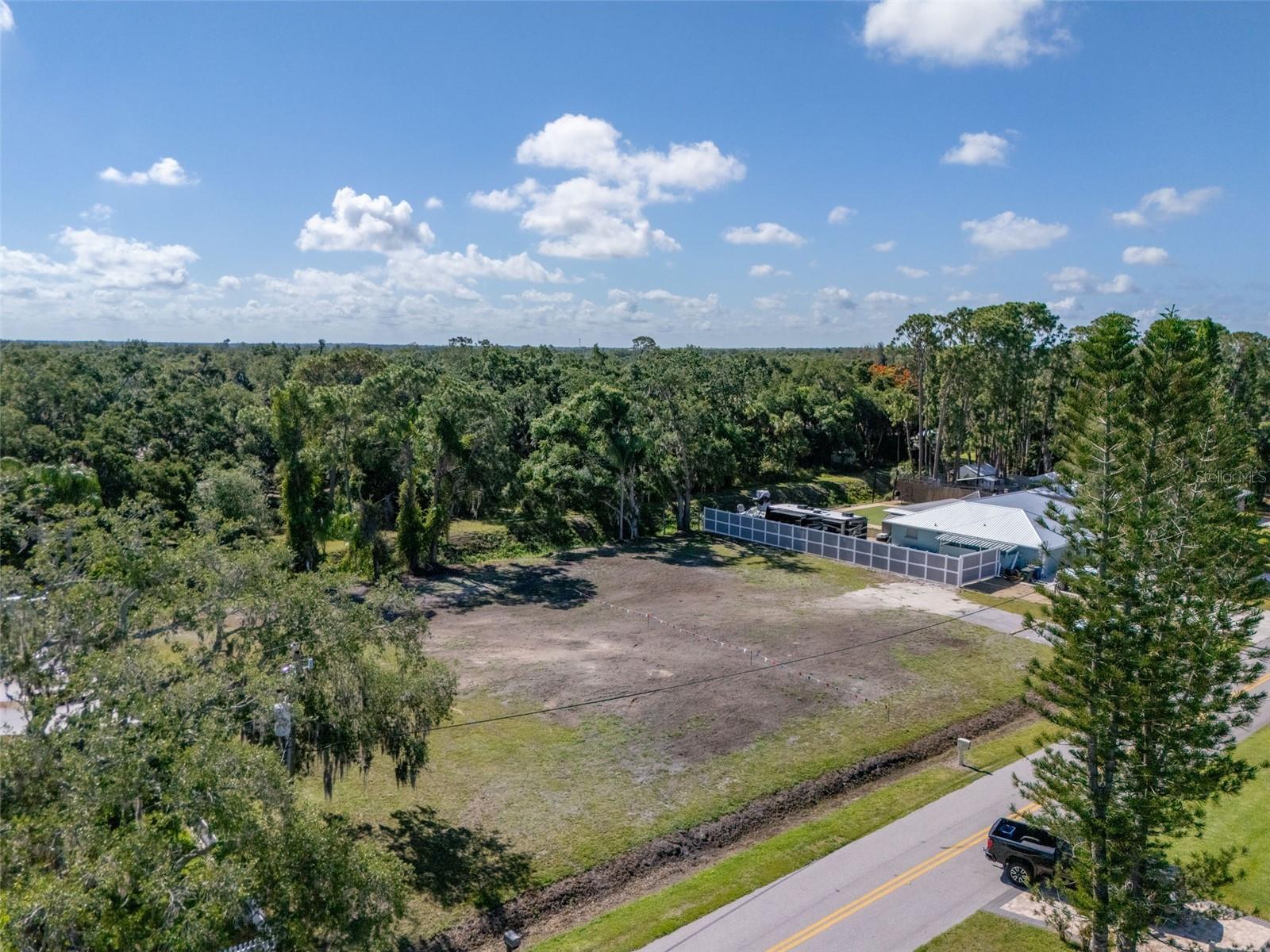 1941 E LEEWYNN DR, SARASOTA, FL, 34240
