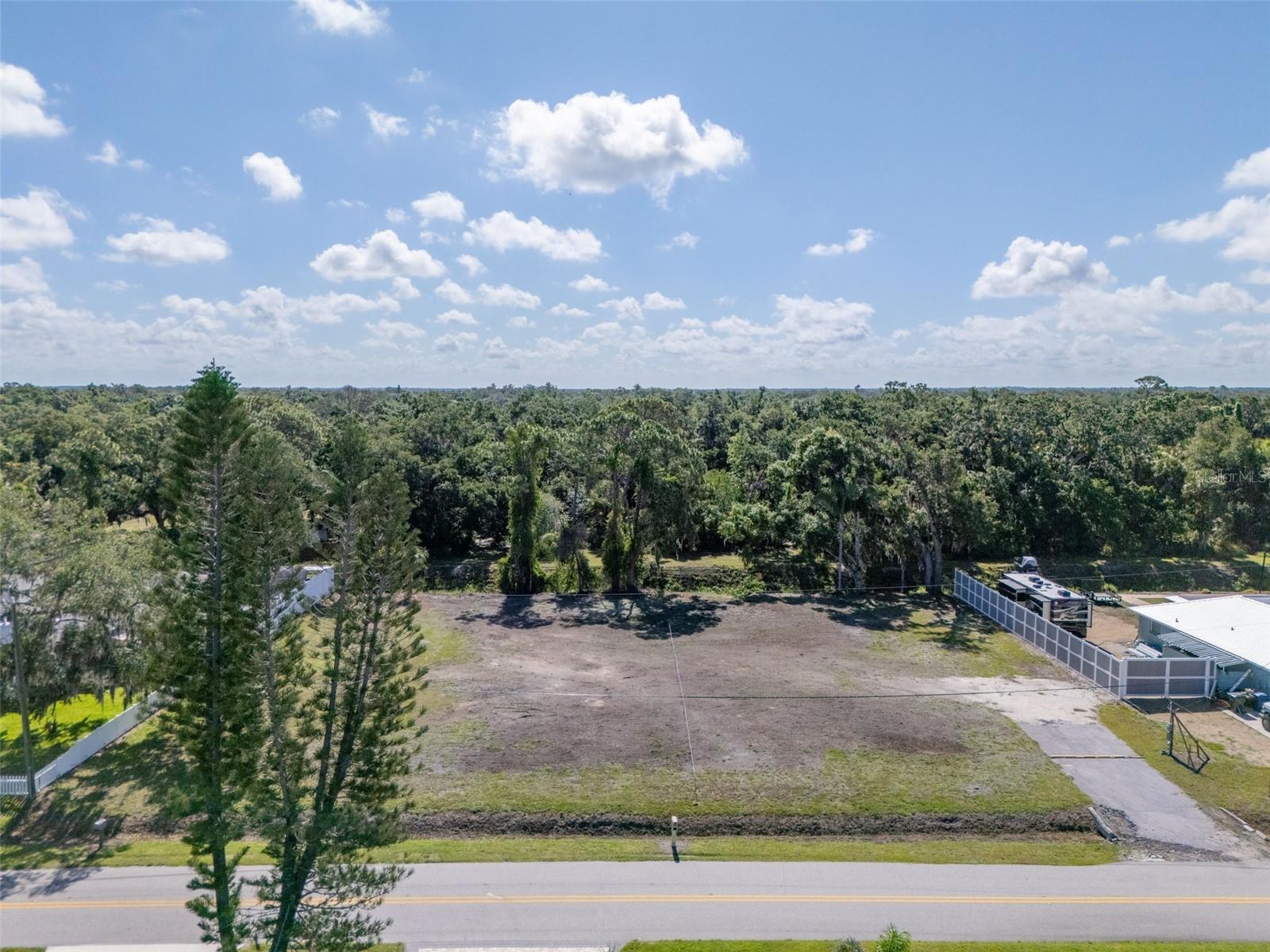 1941 E LEEWYNN DR, SARASOTA, FL, 34240
