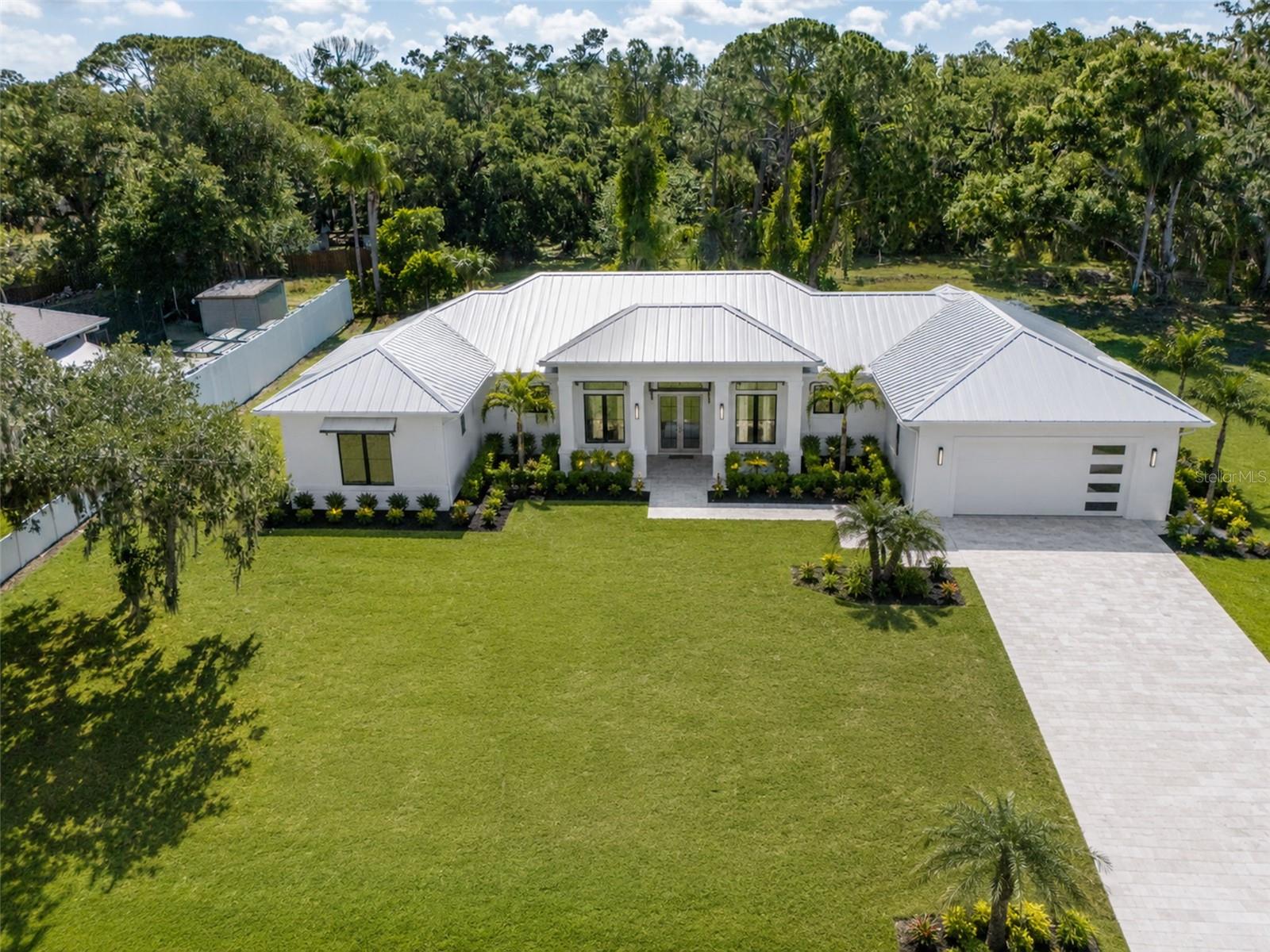 1941 E LEEWYNN DR, SARASOTA, FL, 34240