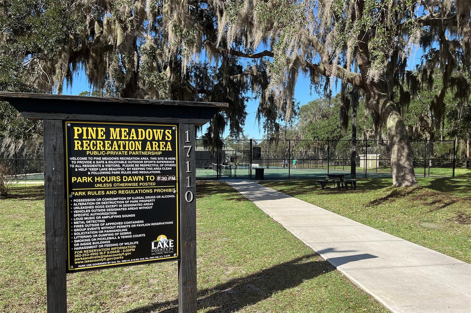 2086 TOWN PASTURE DR, EUSTIS, FL, 32726