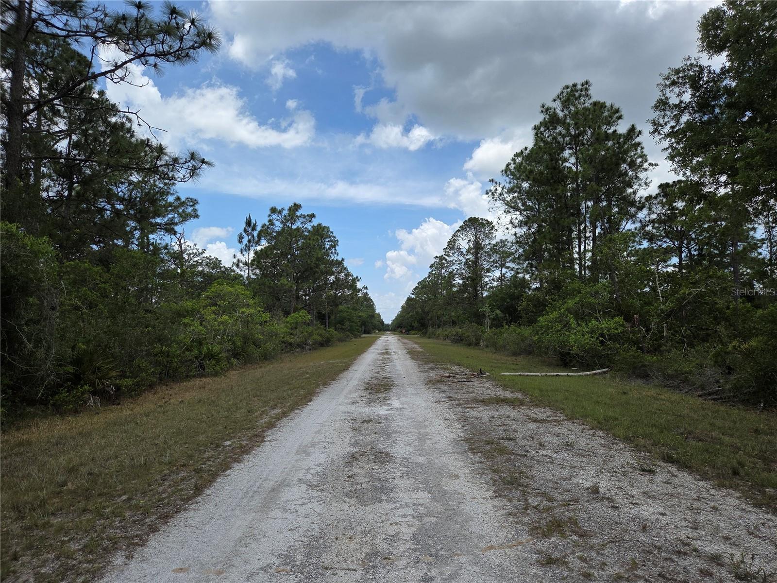 915 LAGUNA DR, INDIAN LAKE ESTATES, FL, 33855