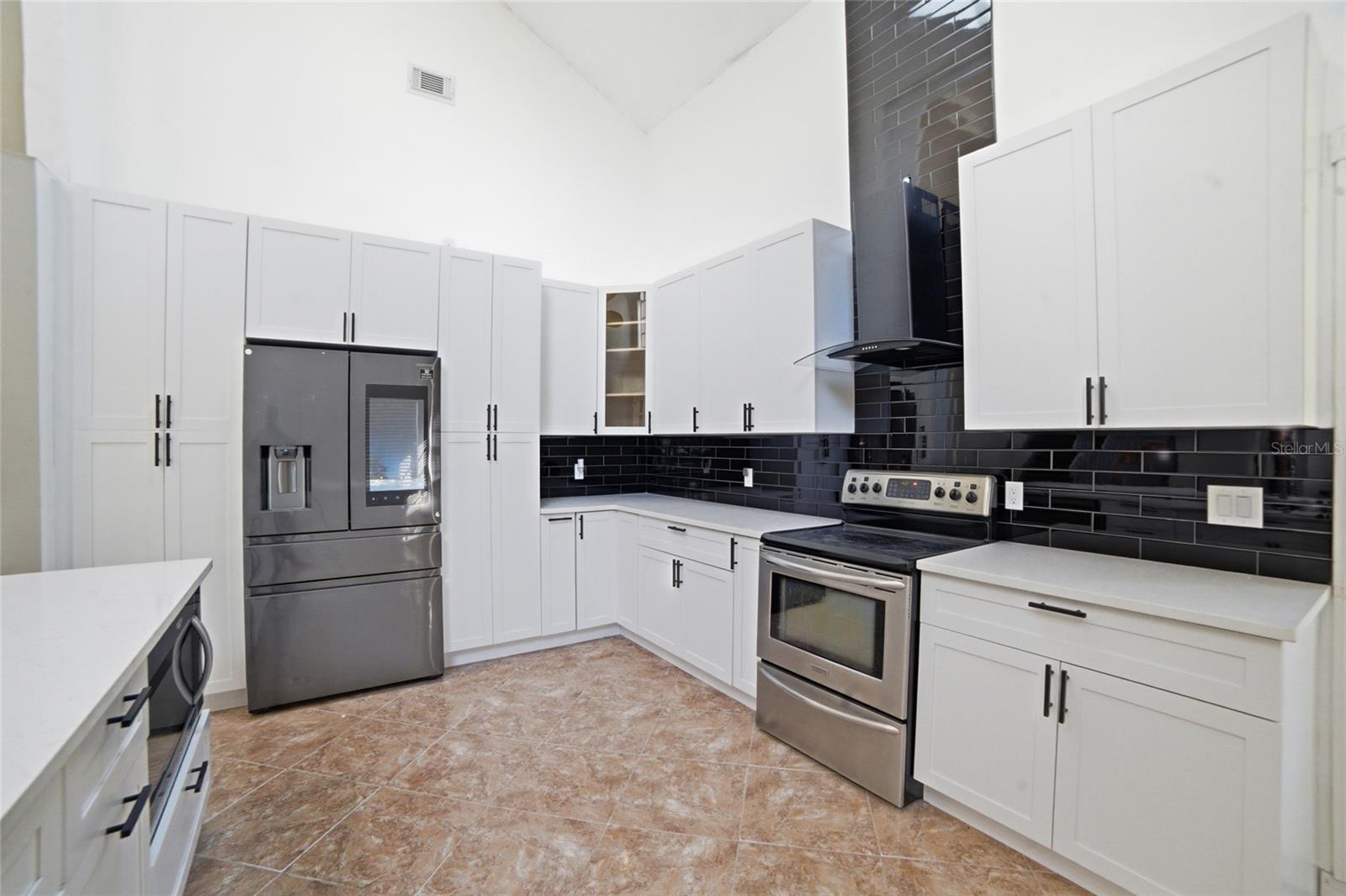 2054 PALM VISTA DR, APOPKA, FL, 32712