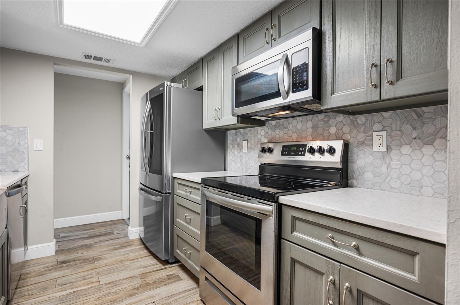 1132 PIEDMONT RD, VENICE, FL, 34293