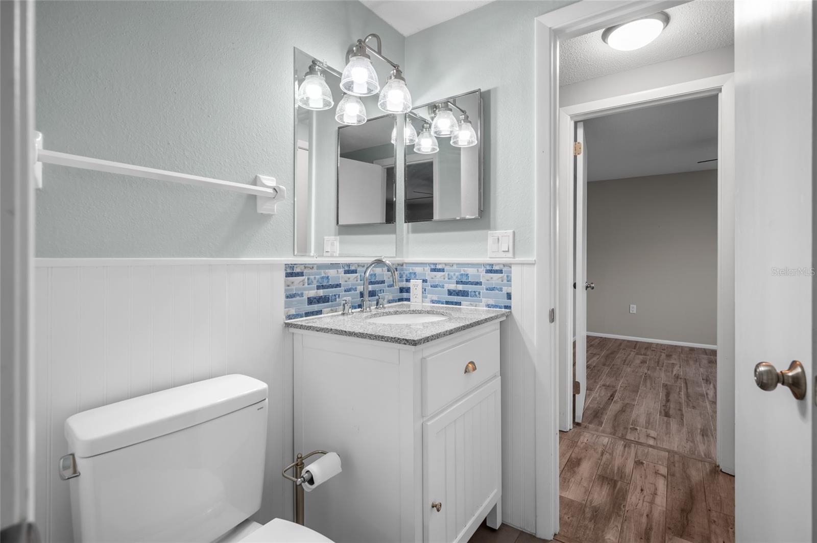 1132 PIEDMONT RD, VENICE, FL, 34293