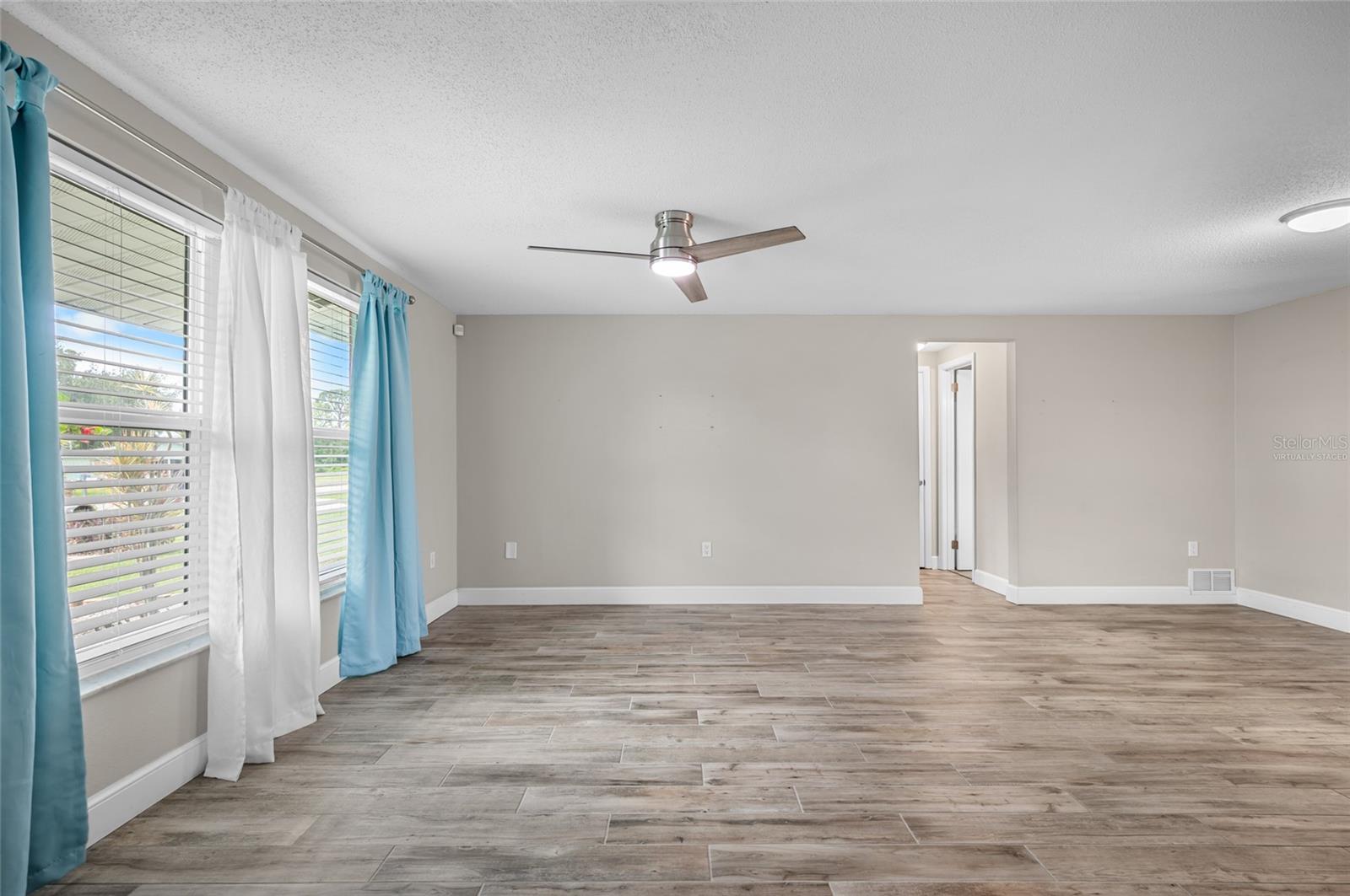 1132 PIEDMONT RD, VENICE, FL, 34293