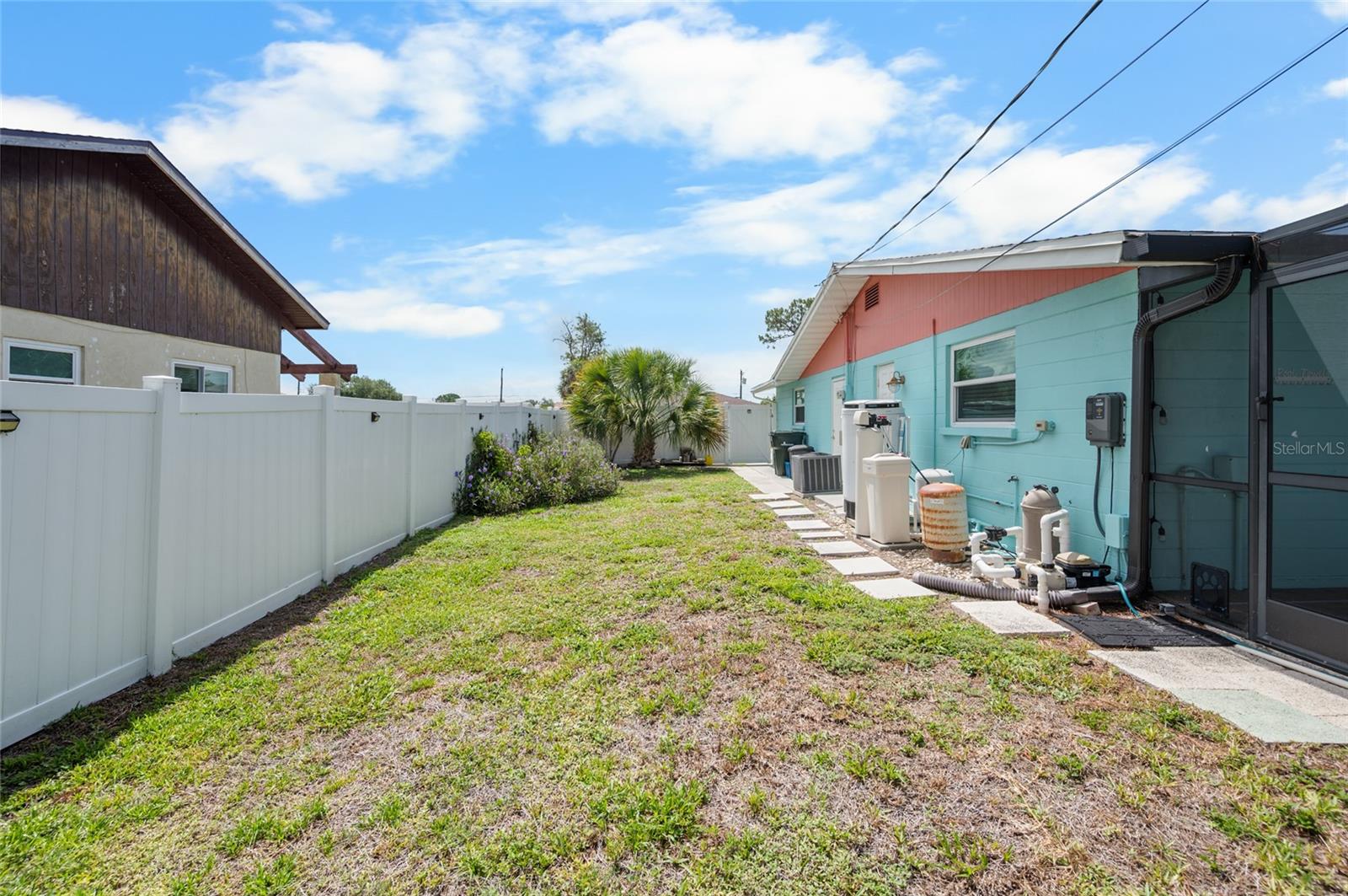 1132 PIEDMONT RD, VENICE, FL, 34293