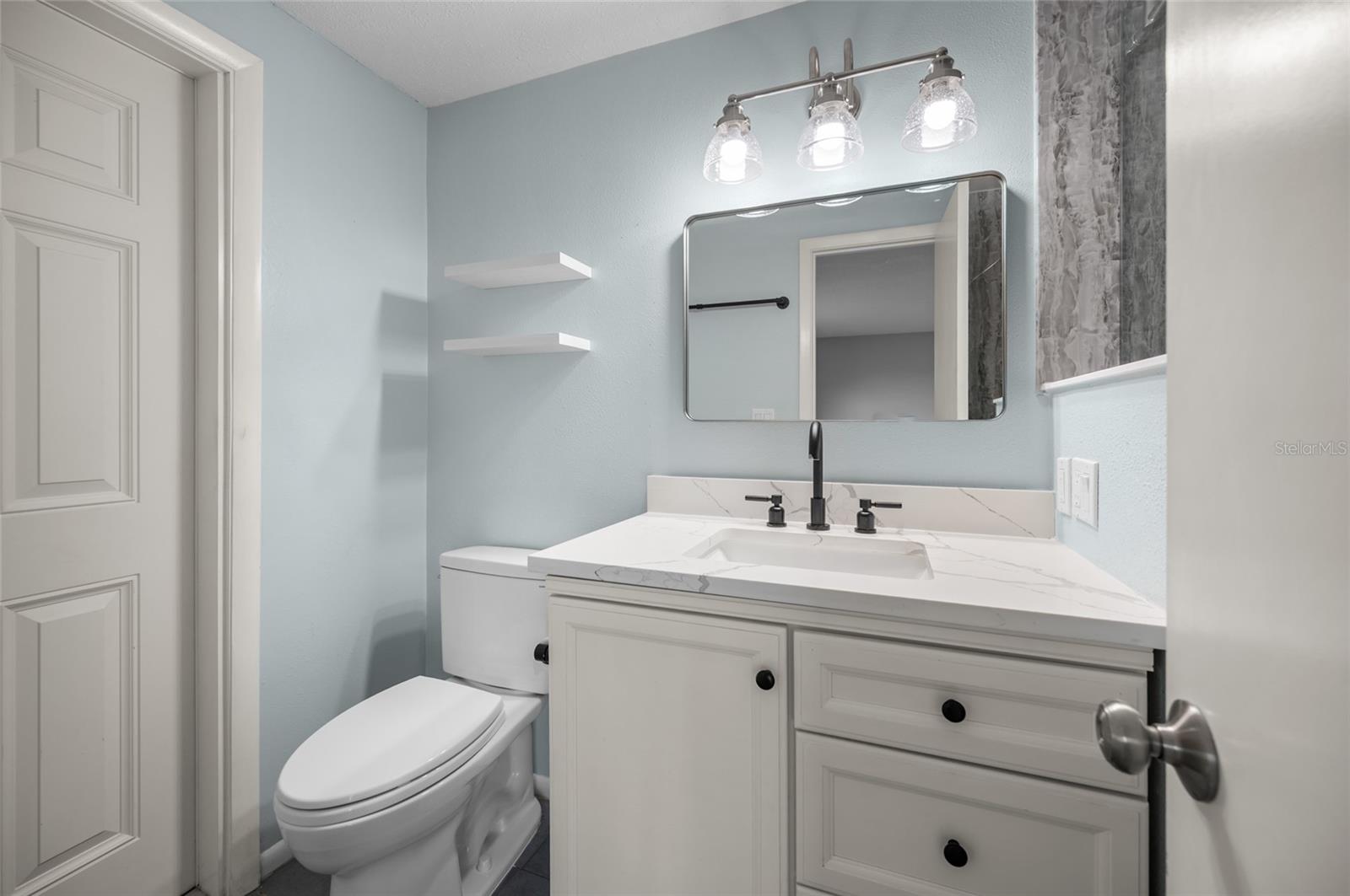 1132 PIEDMONT RD, VENICE, FL, 34293