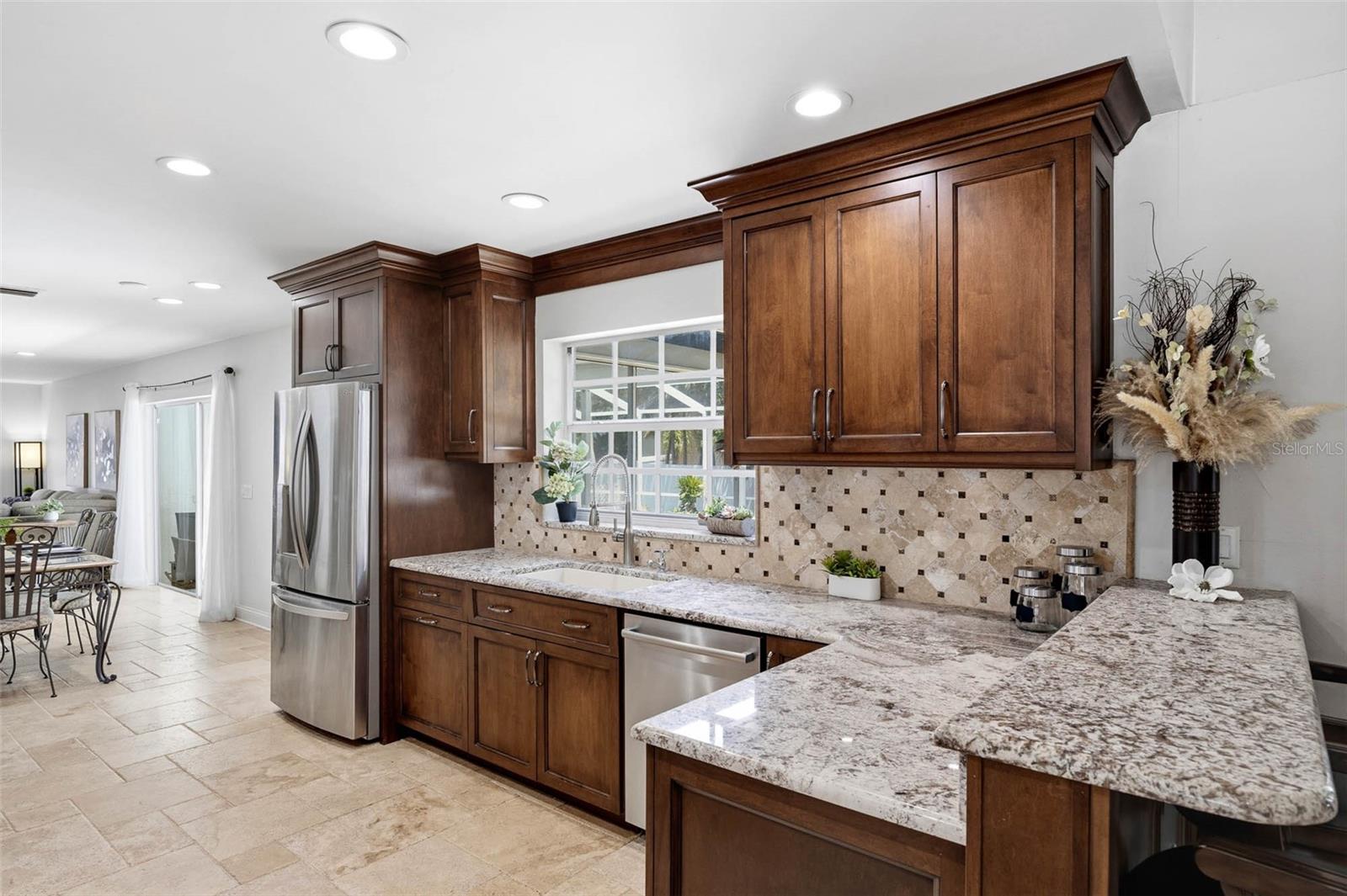 9149 MAPLE CT, SEMINOLE, FL, 33777