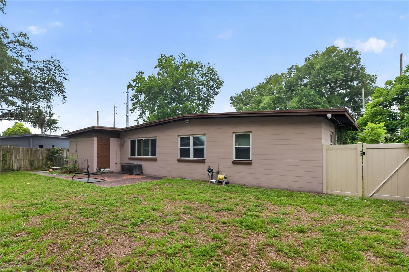 2615 PEEL AVE, ORLANDO, FL, 32806