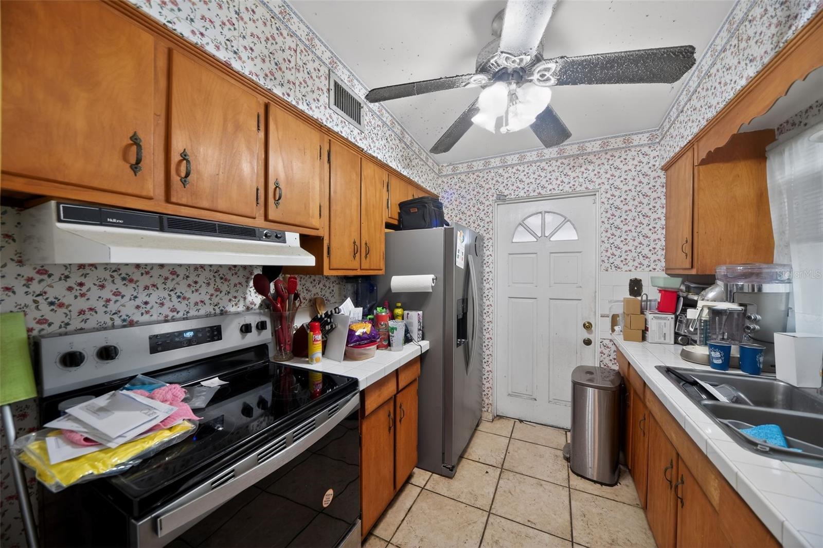 2615 PEEL AVE, ORLANDO, FL, 32806