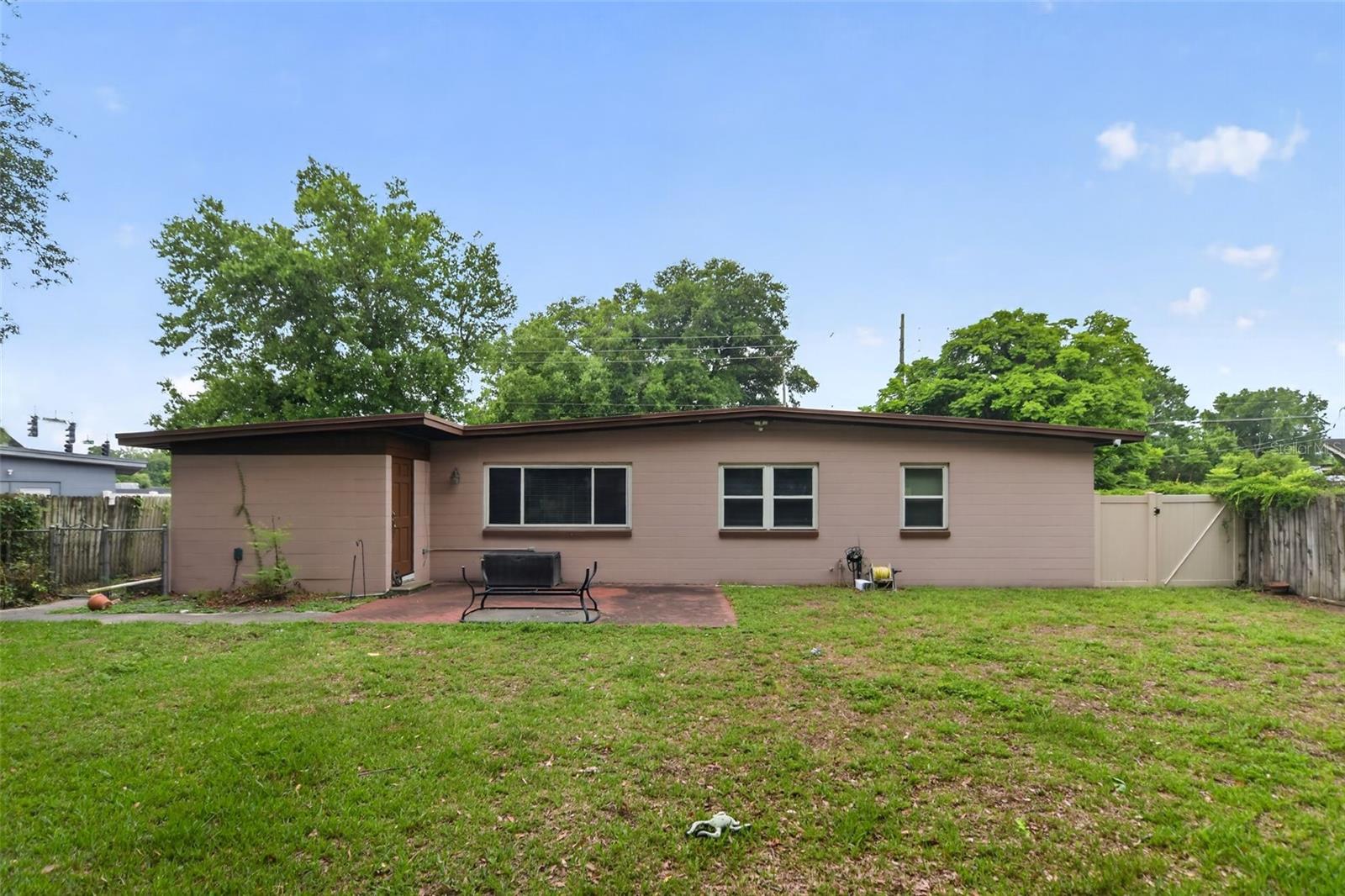 2615 PEEL AVE, ORLANDO, FL, 32806