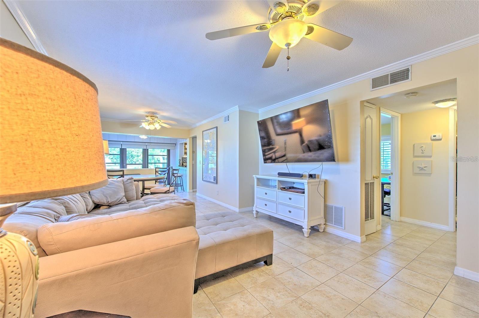 1008 APOLLO BEACH BLVD #201, APOLLO BEACH, FL, 33572