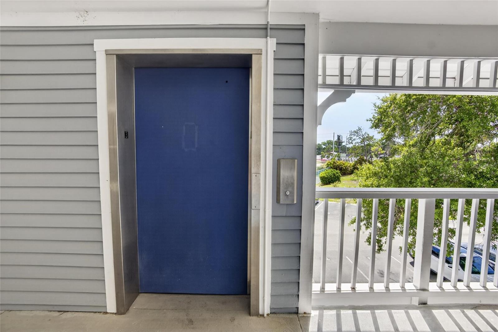2599 DOLLY BAY DR #305, PALM HARBOR, FL, 34684