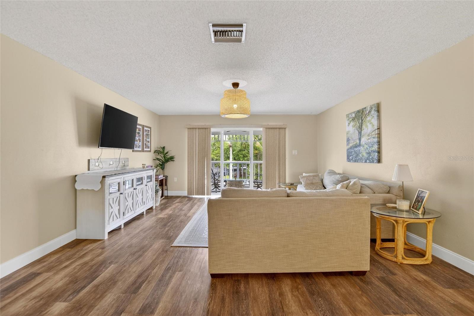 2599 DOLLY BAY DR #305, PALM HARBOR, FL, 34684