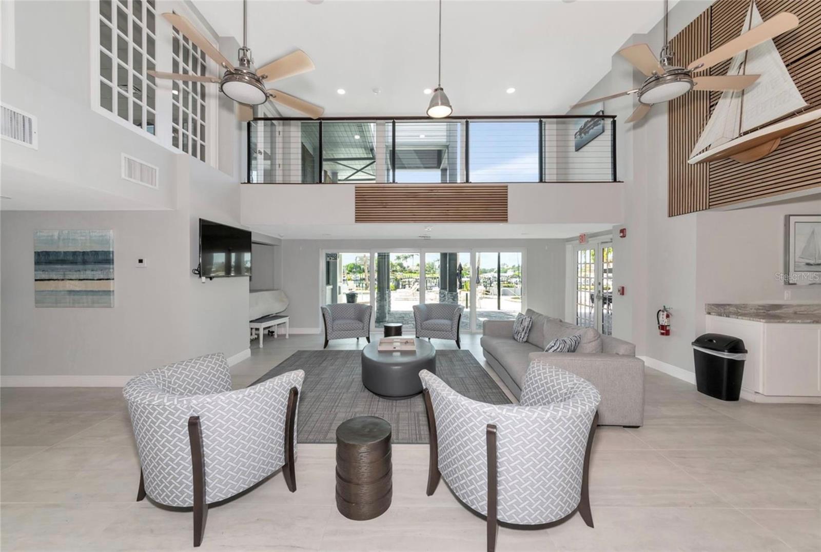 157 LOOKOUT POINT DR, OSPREY, FL, 34229