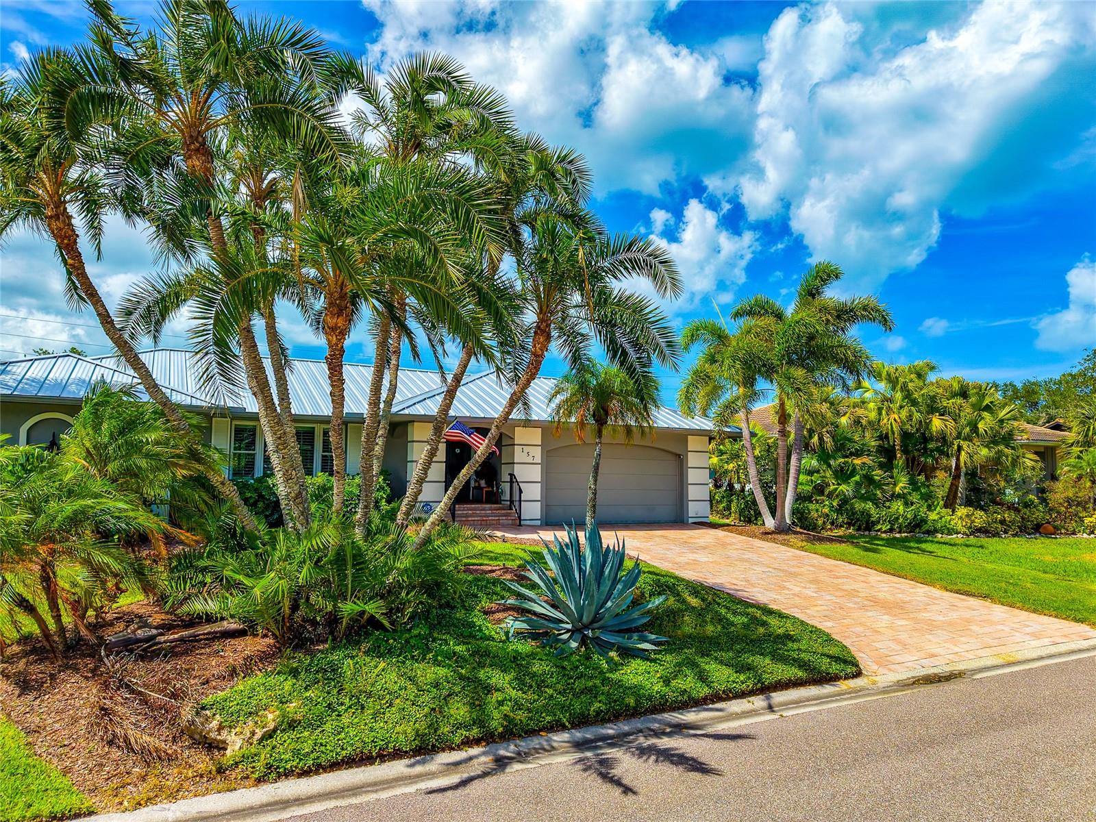157 LOOKOUT POINT DR, OSPREY, FL, 34229