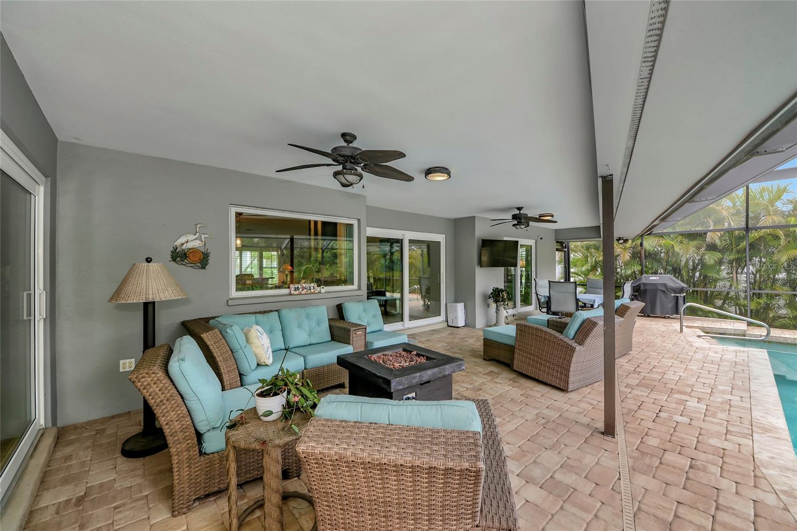 157 LOOKOUT POINT DR, OSPREY, FL, 34229
