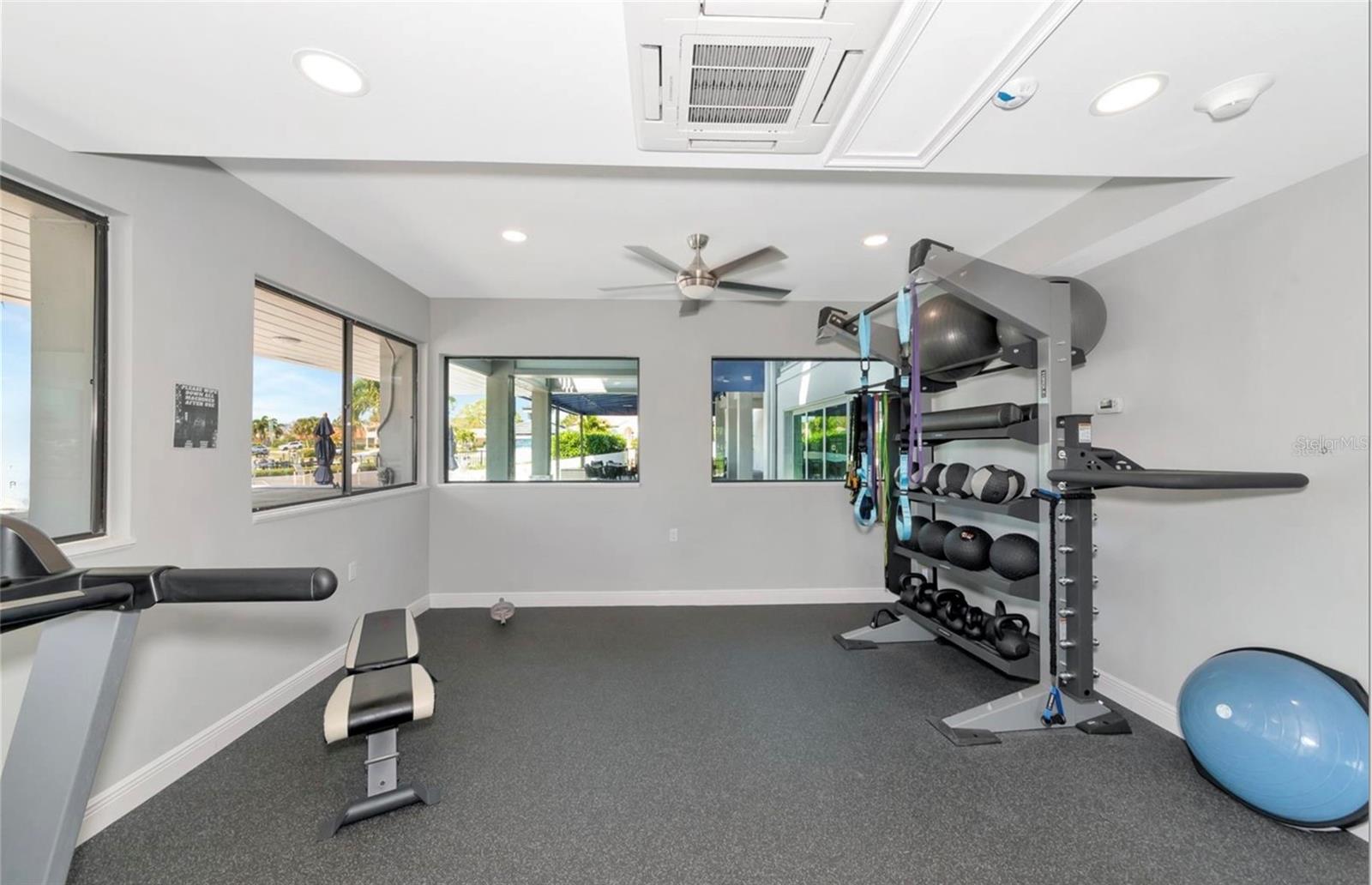 157 LOOKOUT POINT DR, OSPREY, FL, 34229