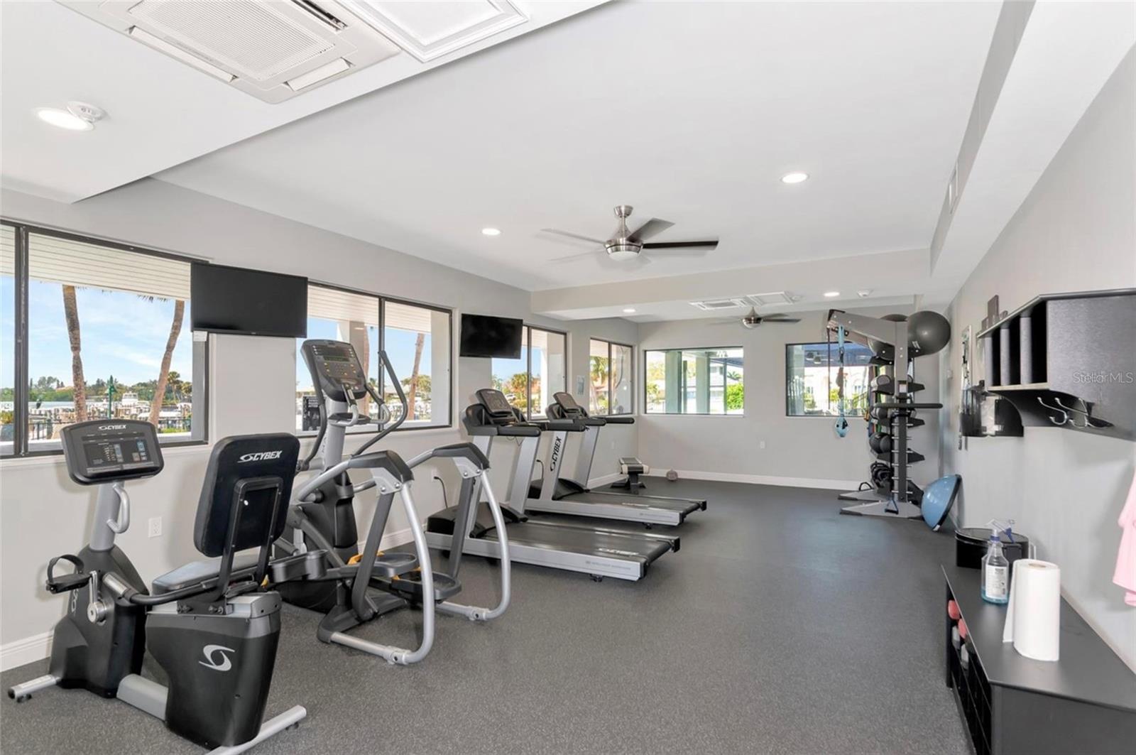 157 LOOKOUT POINT DR, OSPREY, FL, 34229