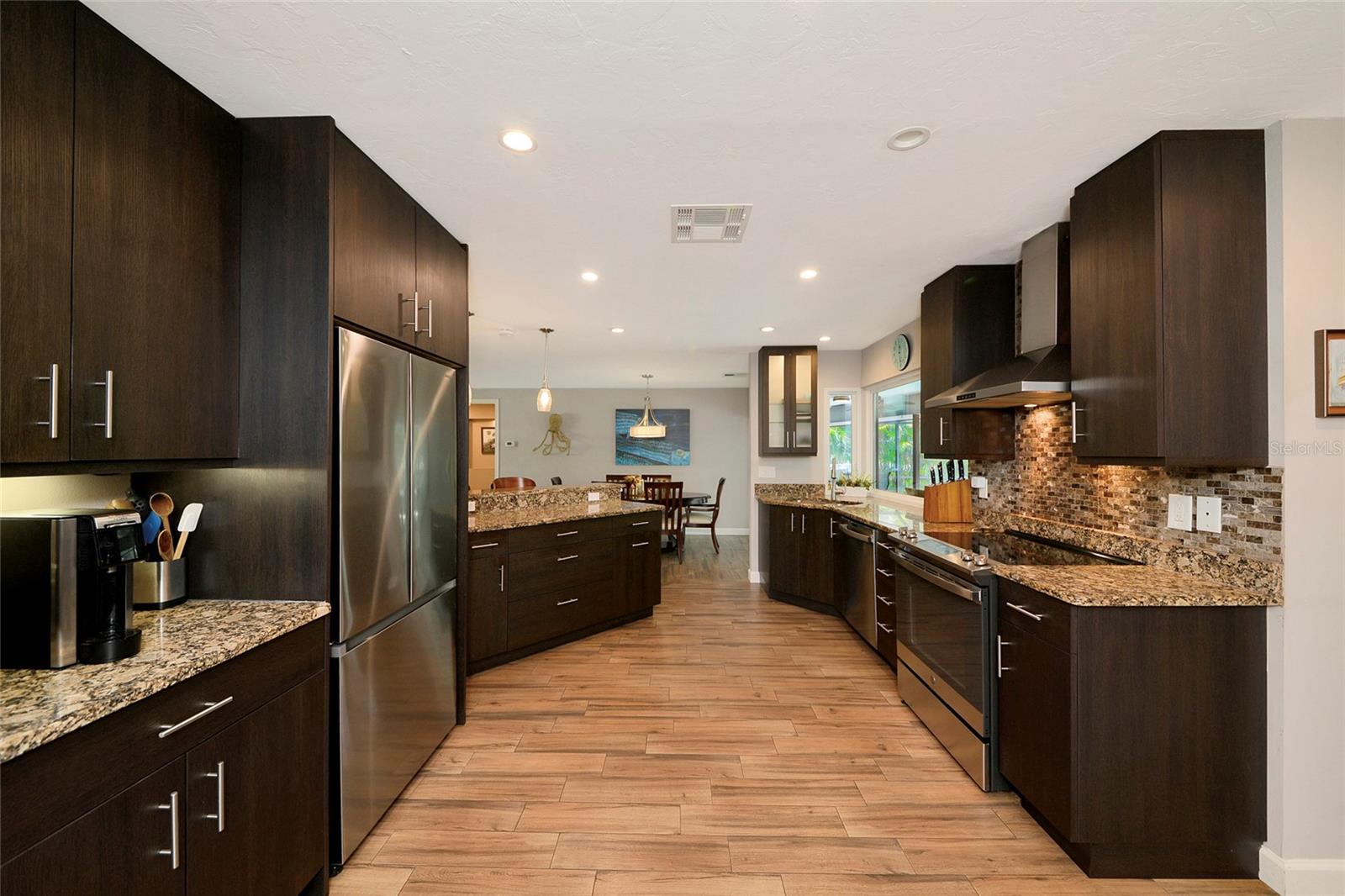 157 LOOKOUT POINT DR, OSPREY, FL, 34229