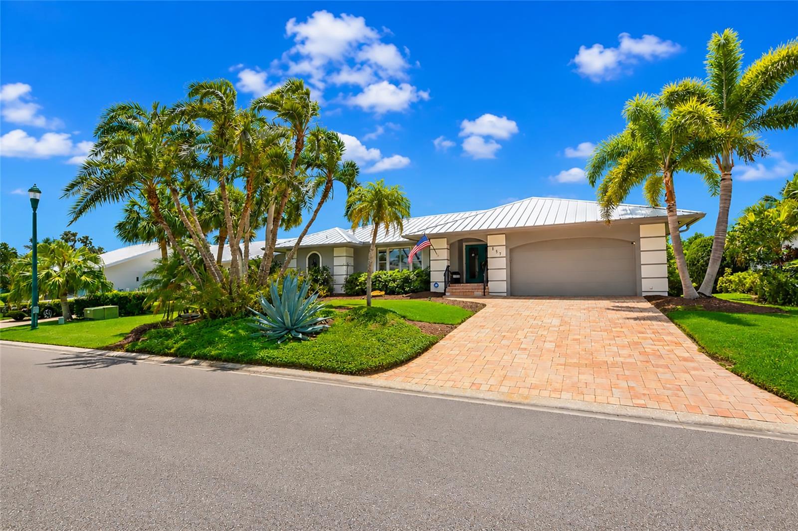 157 LOOKOUT POINT DR, OSPREY, FL, 34229