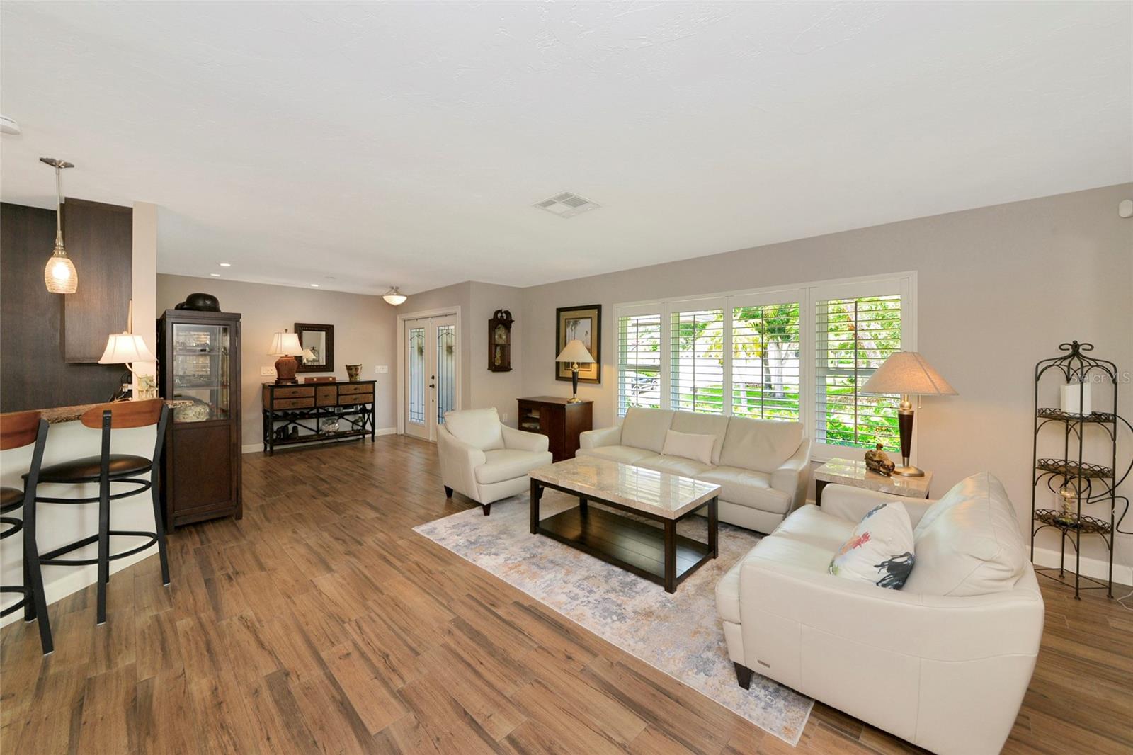 157 LOOKOUT POINT DR, OSPREY, FL, 34229