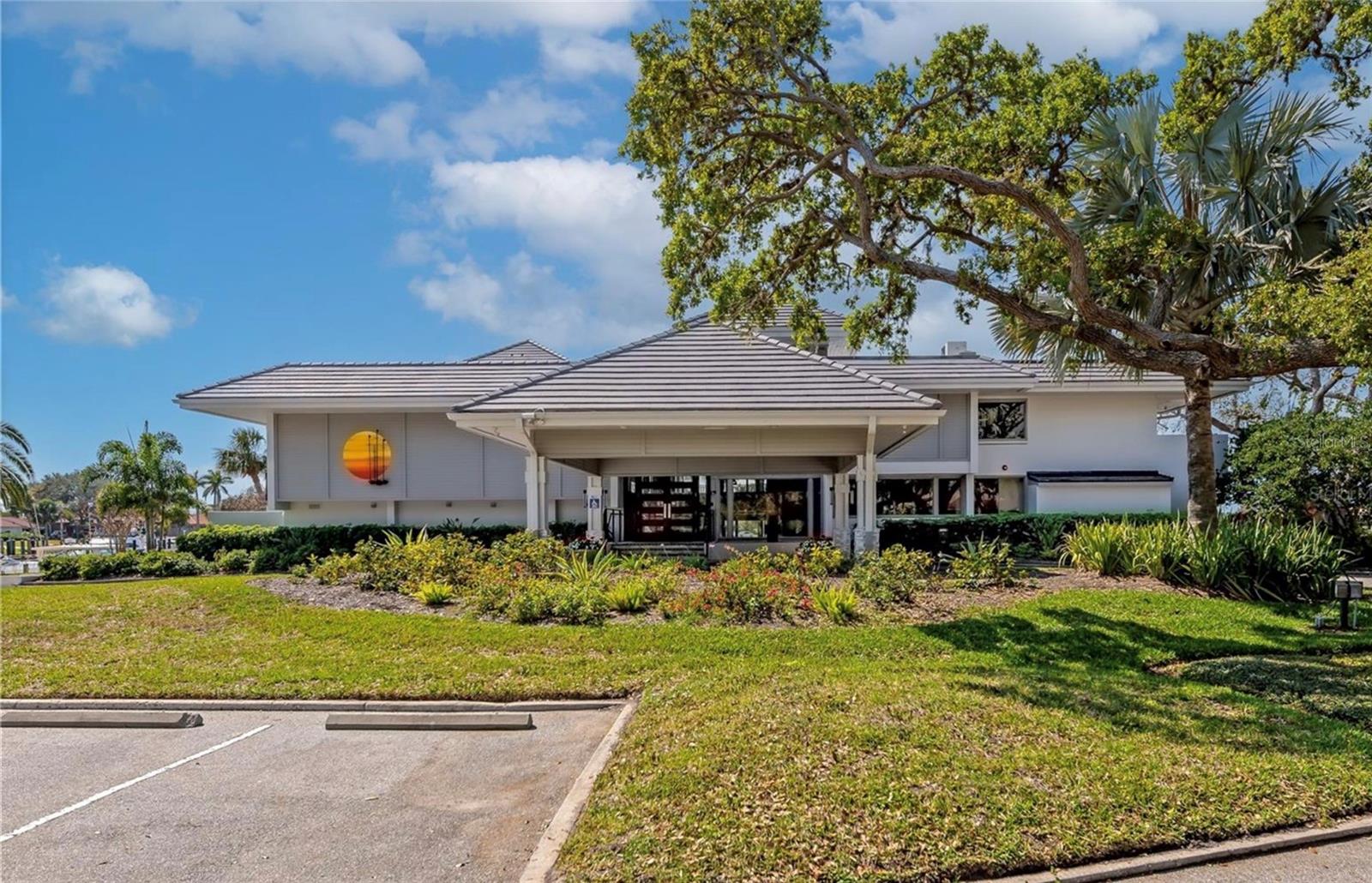157 LOOKOUT POINT DR, OSPREY, FL, 34229