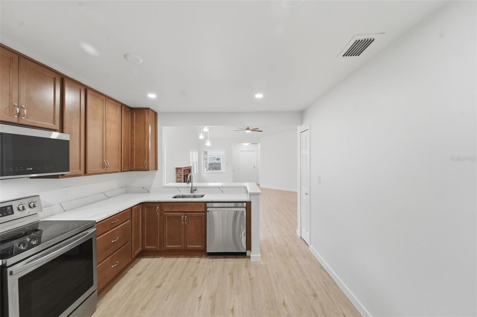 1309 SPRING LITE WAY, ORLANDO, FL, 32825