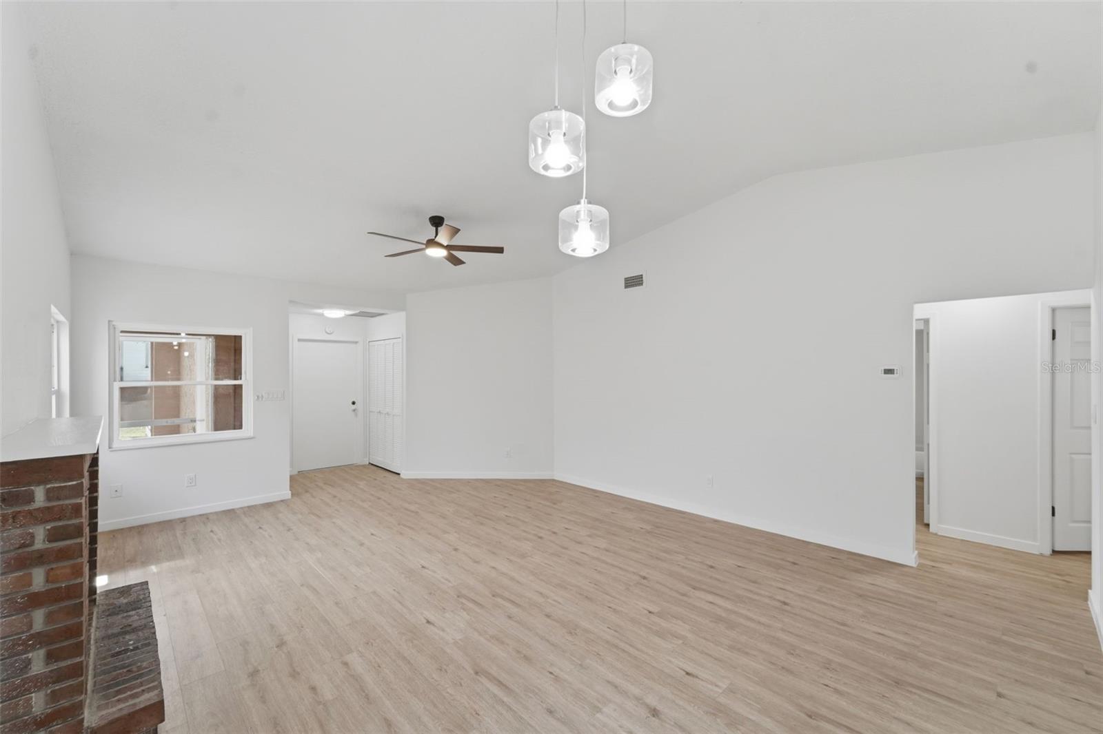 1309 SPRING LITE WAY, ORLANDO, FL, 32825