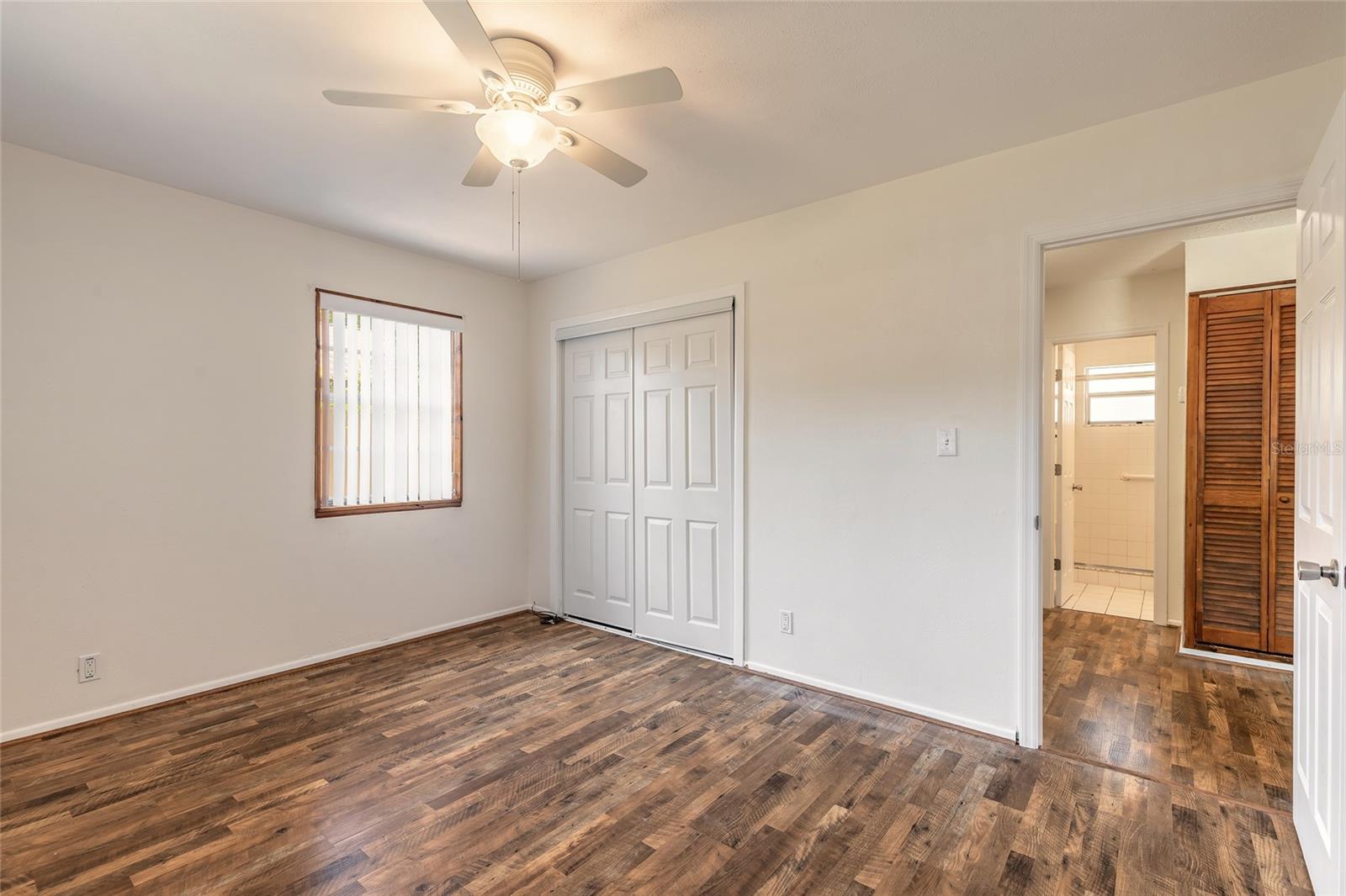 1584 VALENCIA AVE, DAYTONA BEACH, FL, 32117
