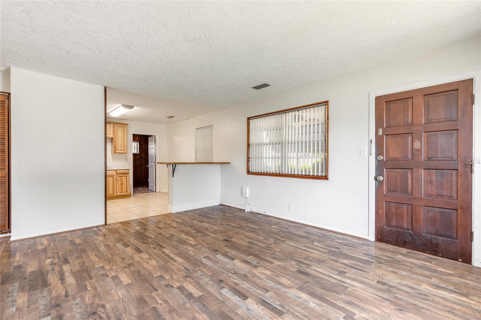 1584 VALENCIA AVE, DAYTONA BEACH, FL, 32117