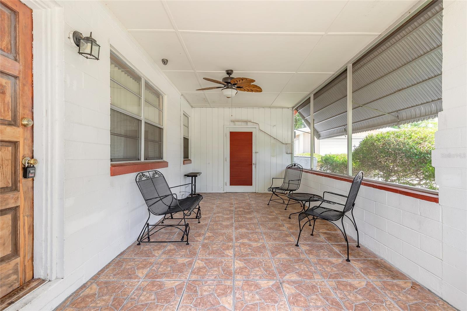 1584 VALENCIA AVE, DAYTONA BEACH, FL, 32117